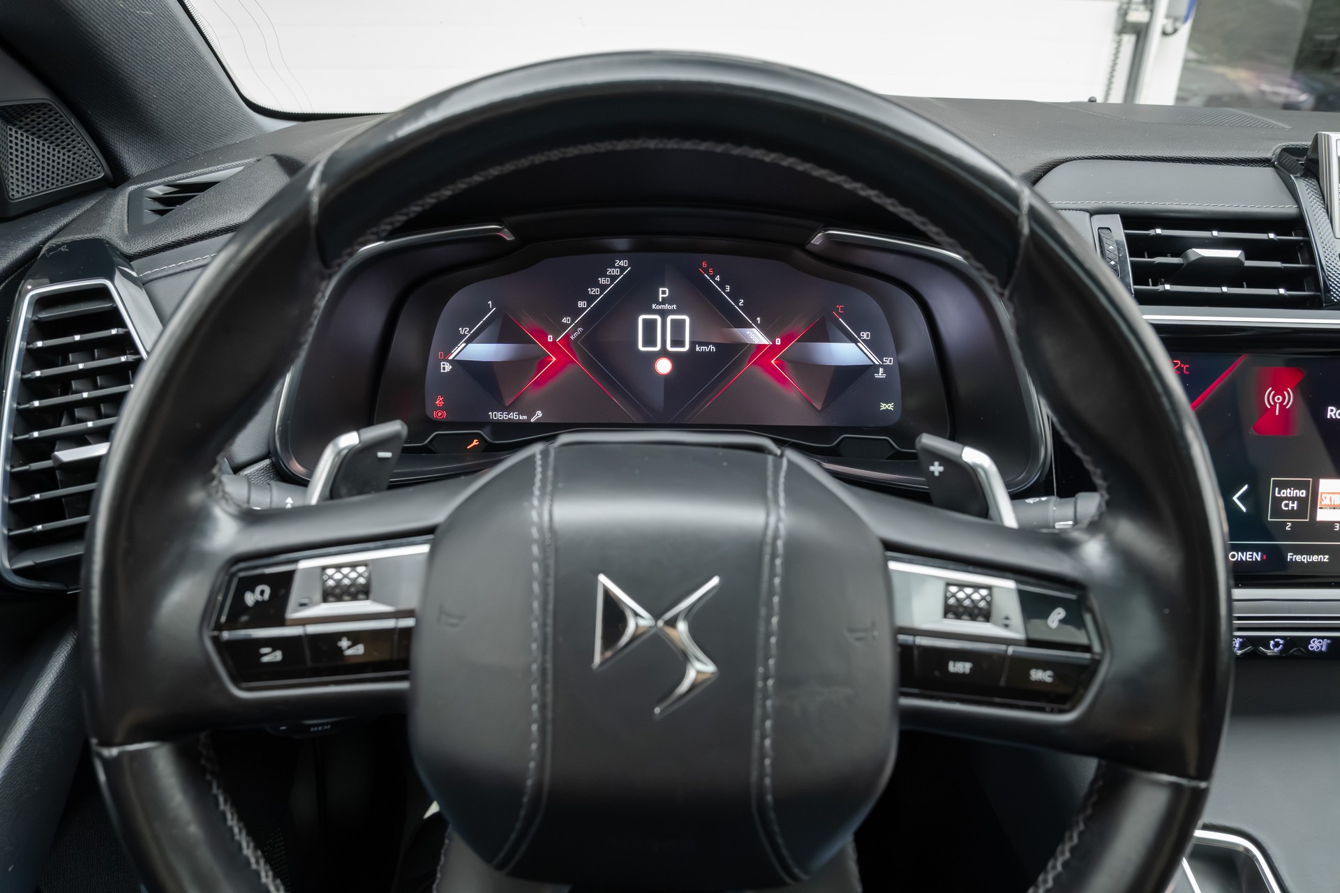 DS AUTOMOBILES DS 7 Crossback 2.0 BlueHDi Rivoli Edition-image-12