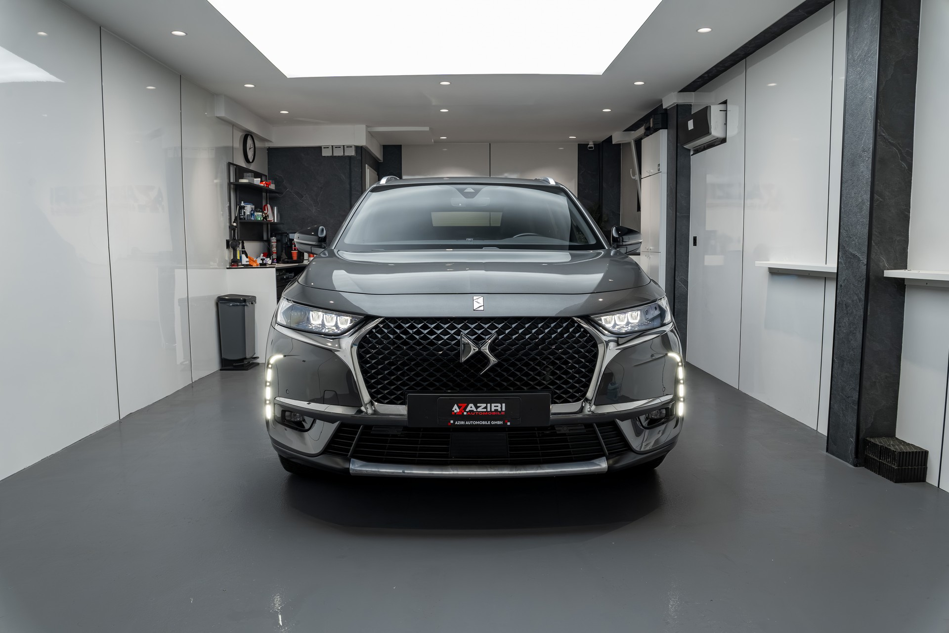 DS AUTOMOBILES DS 7 Crossback 2.0 BlueHDi Rivoli Edition-showroom-element-1