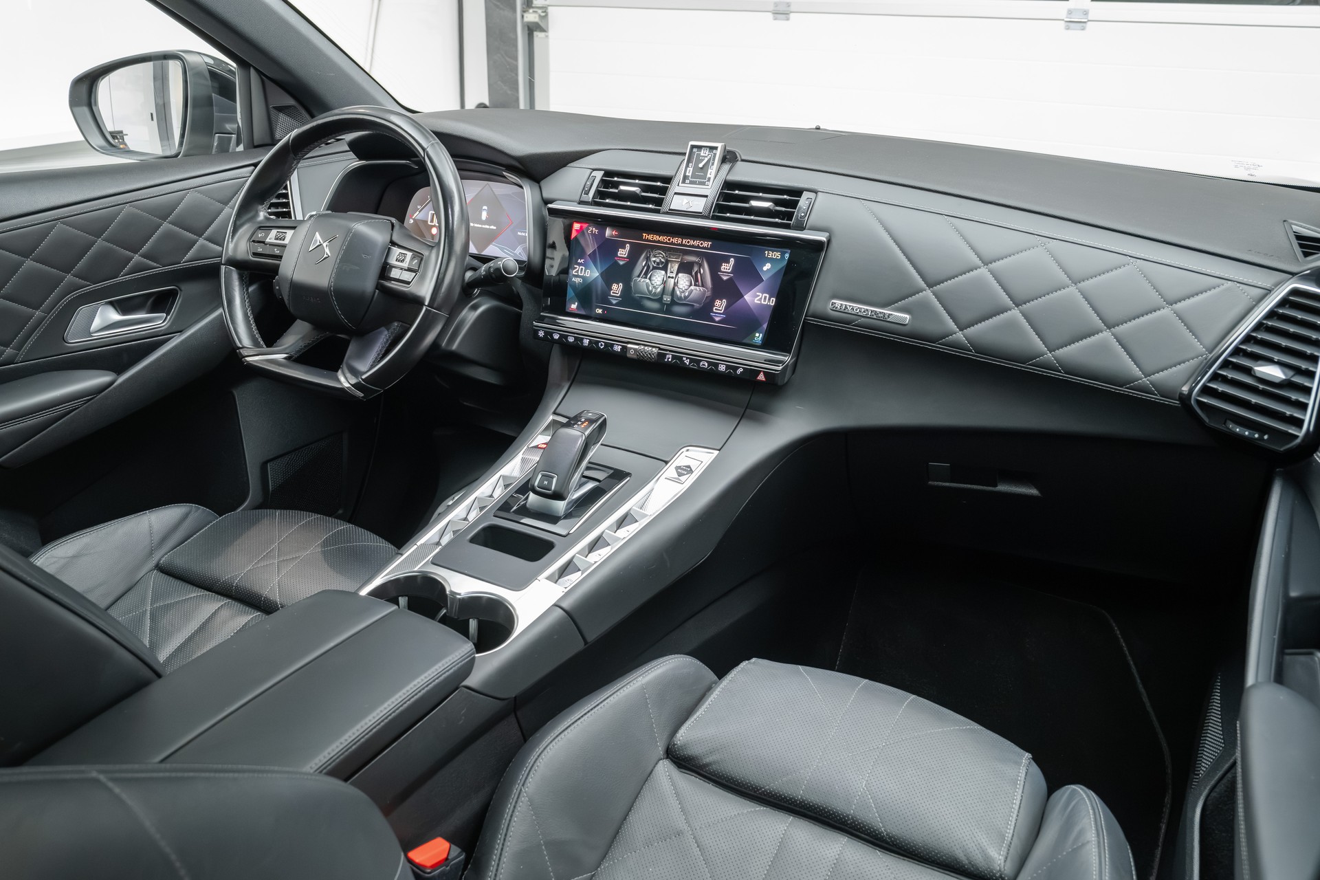 DS AUTOMOBILES DS 7 Crossback 2.0 BlueHDi Rivoli Edition-image-7