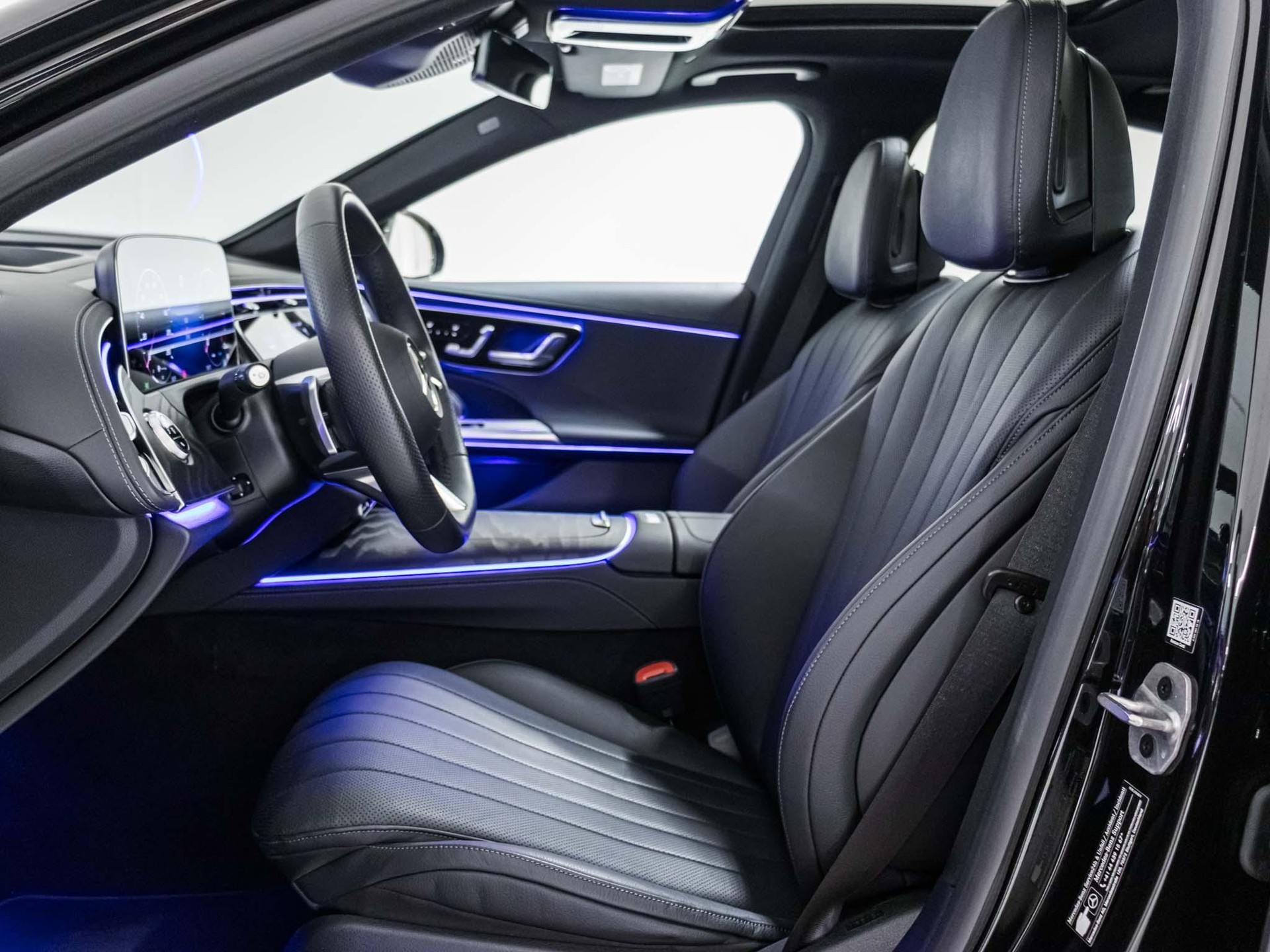 MERCEDES-BENZ E 450 d 4MATIC-image-6