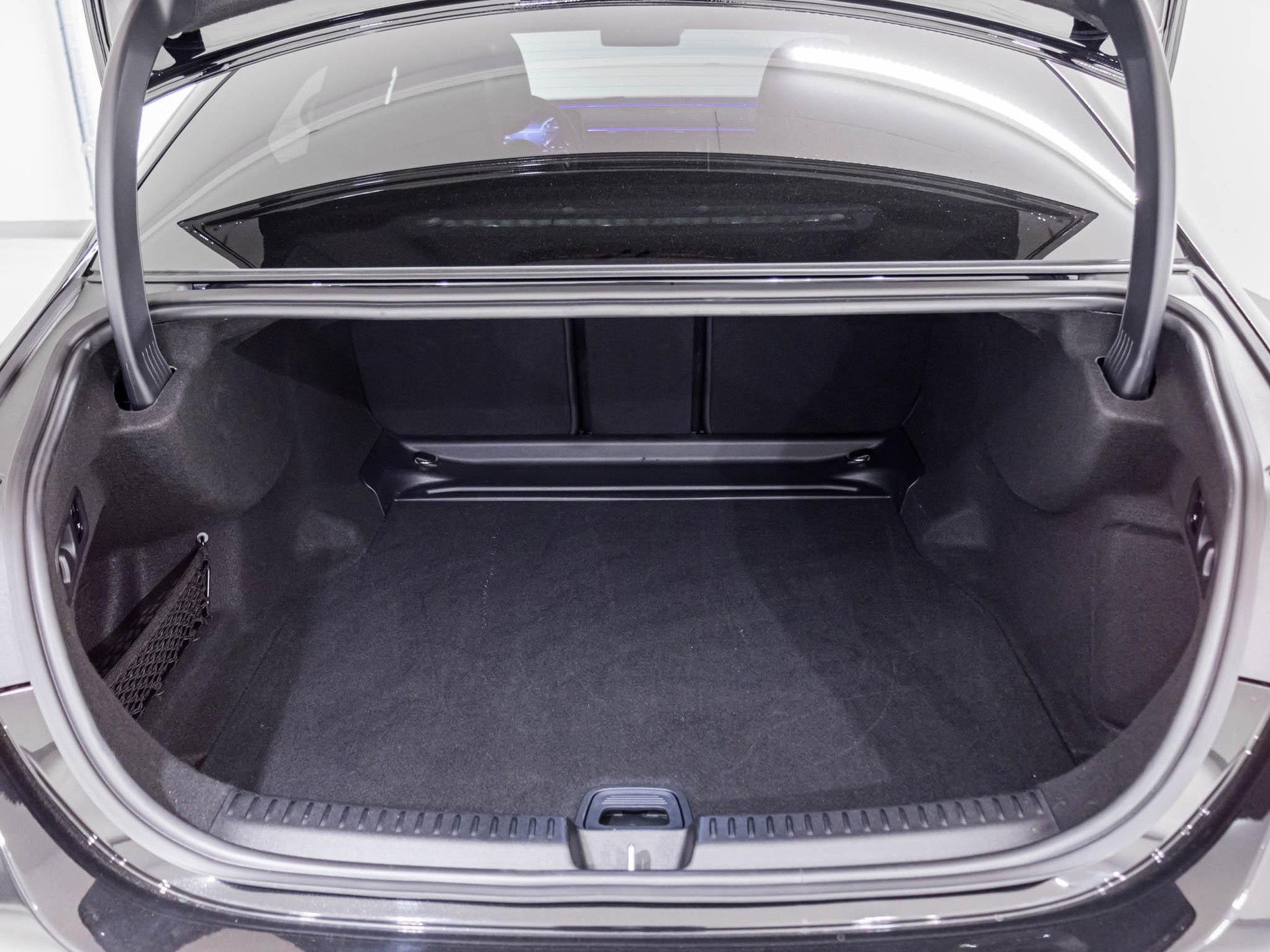MERCEDES-BENZ E 450 d 4MATIC-image-13