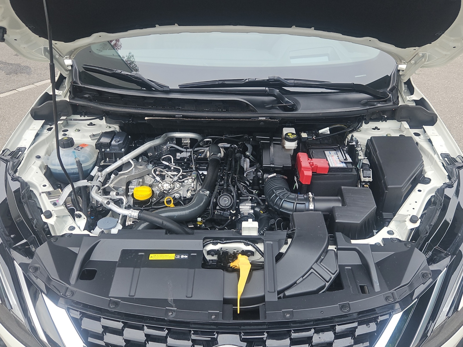 NISSAN Qashqai 1.3 DIG-T Tekna+ 4x4-image-15