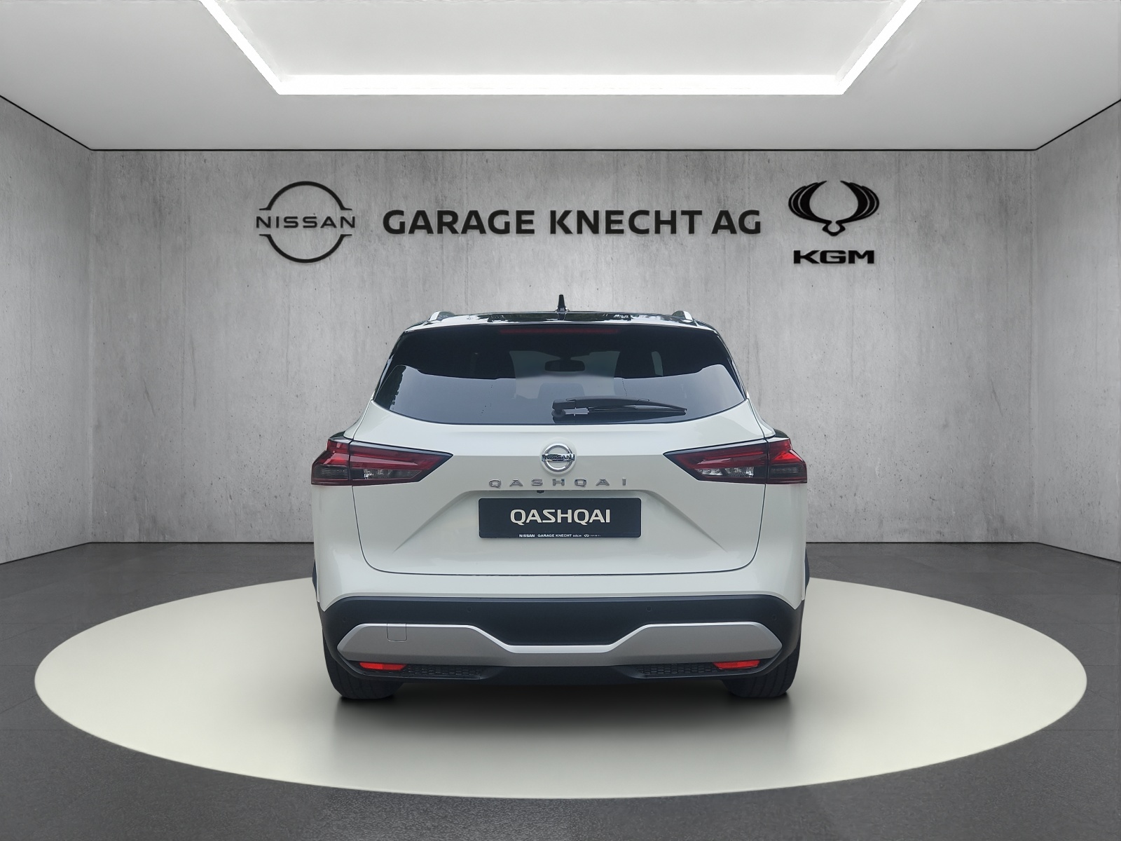 NISSAN Qashqai 1.3 DIG-T Tekna+ 4x4-image-6
