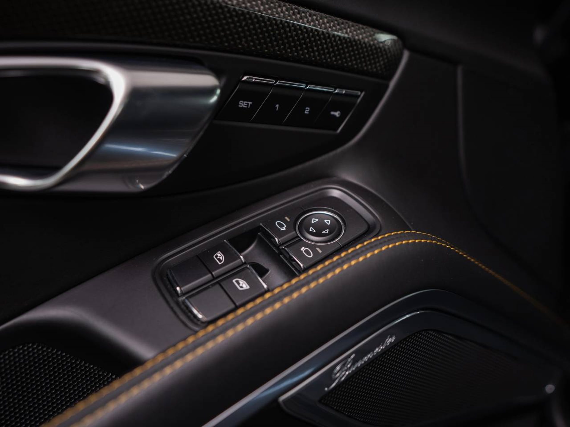 PORSCHE 911 Turbo S Exclusive Series-image-28
