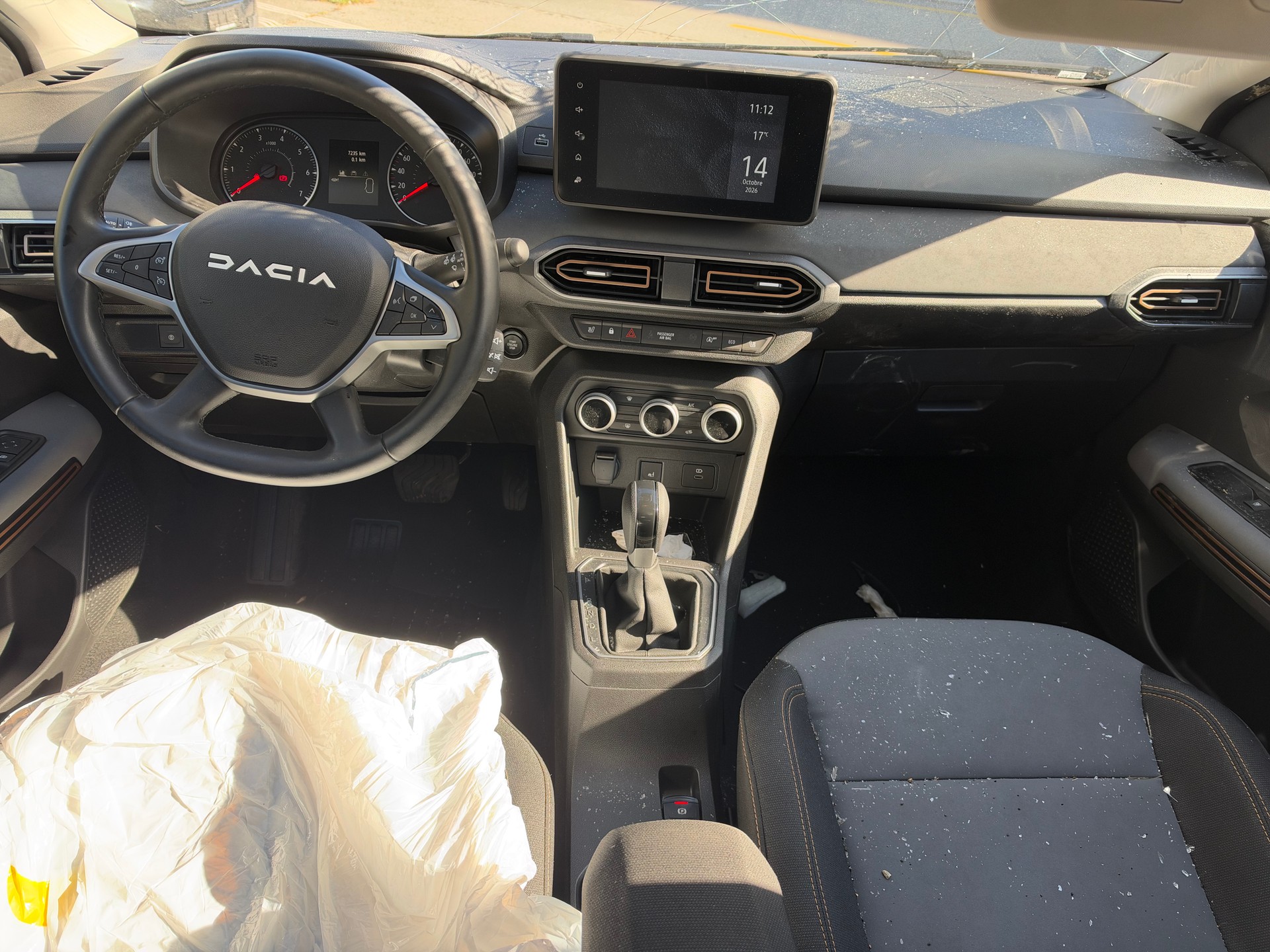 DACIA Sandero Stepway TCe 90 Extreme+ CVT-image-10