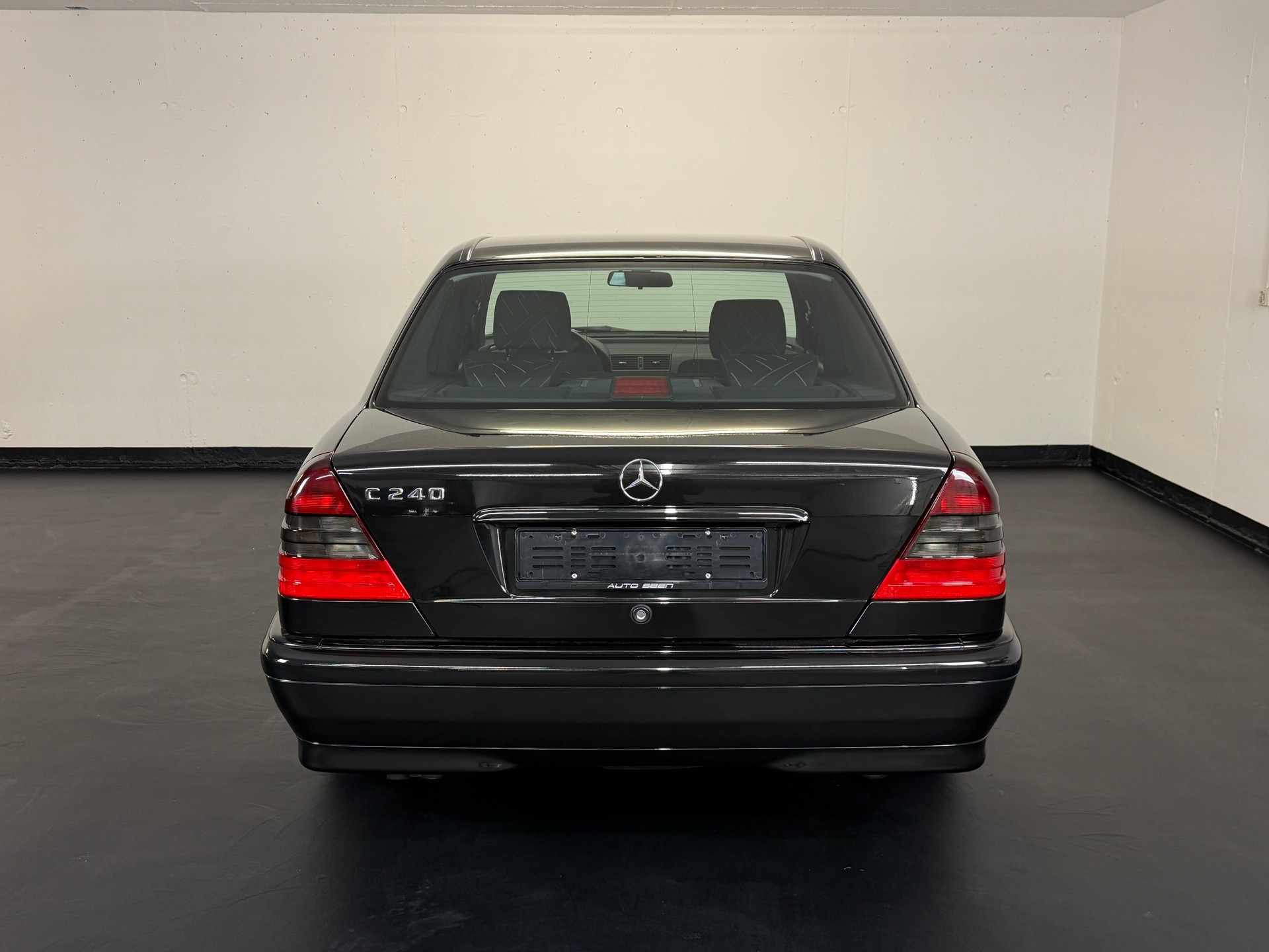 MERCEDES-BENZ C 240 Sport-image-5