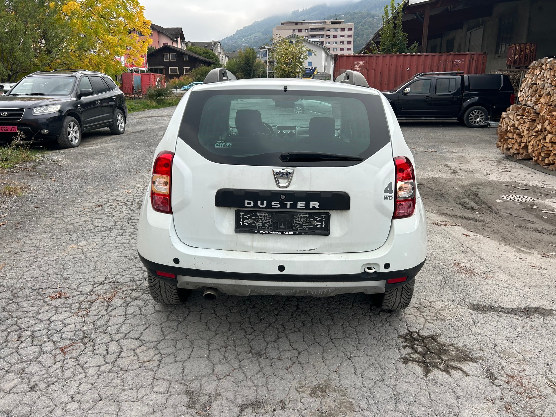 DACIA Duster 1.2 T Lauréate 4x4-image-5