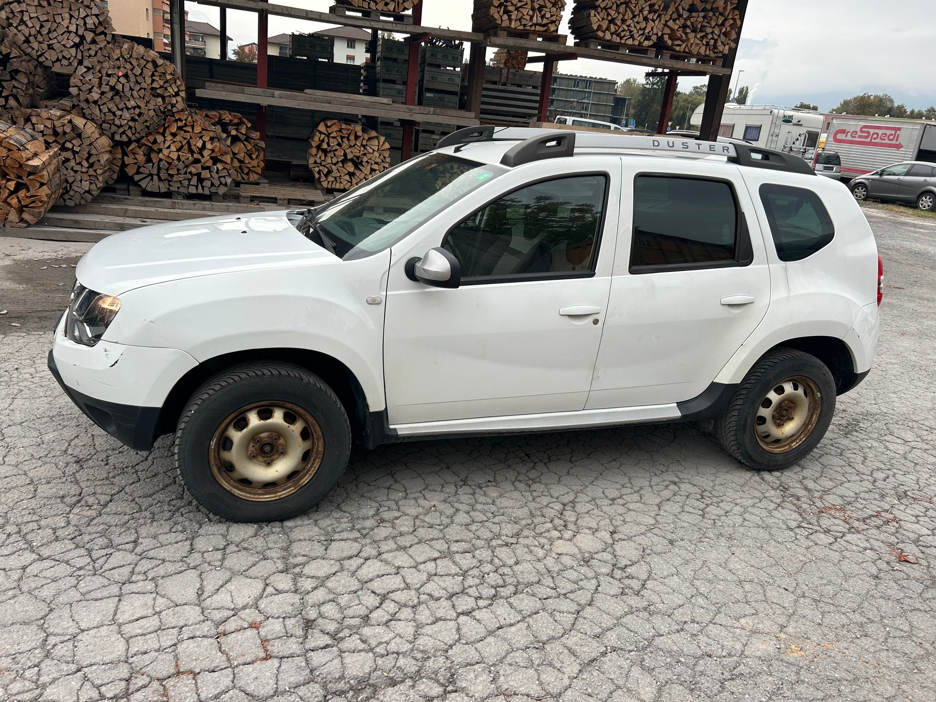 DACIA Duster 1.2 T Lauréate 4x4-image-2