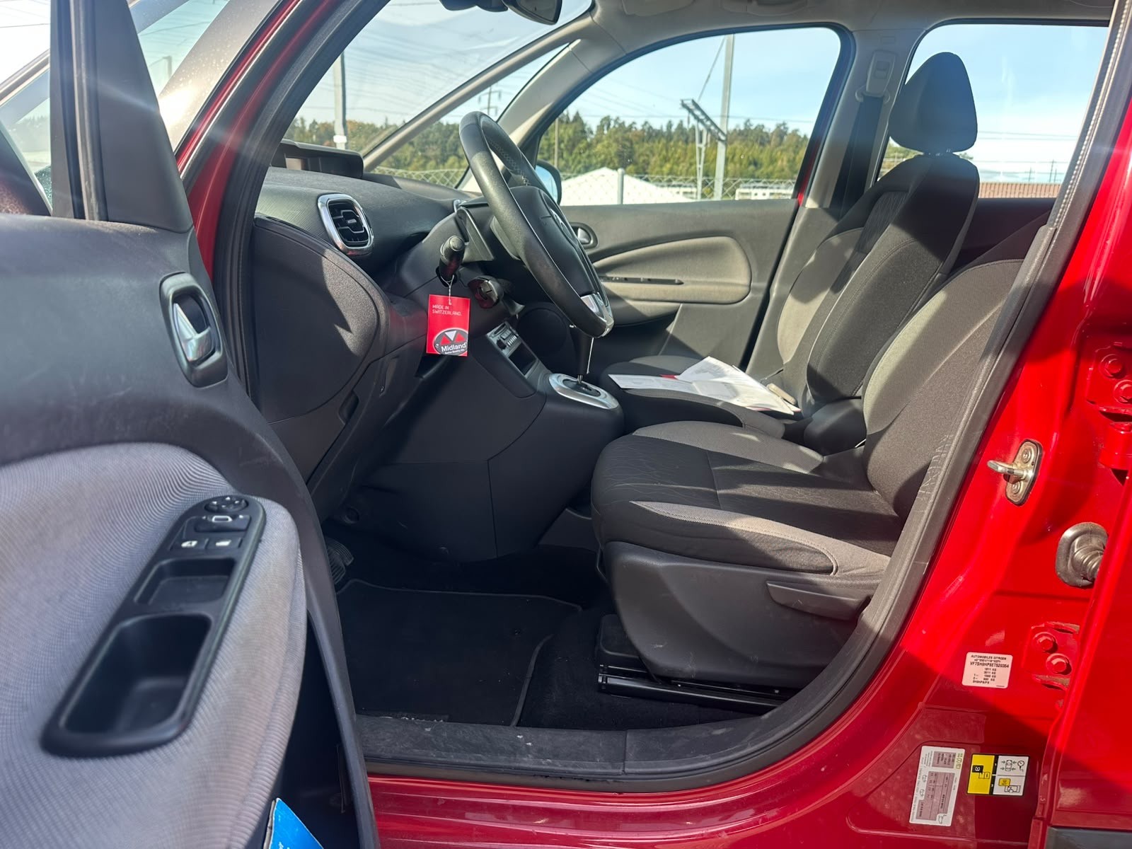 CITROEN C3 Picasso 1.6 HDi Exclusive EGS6-image-9