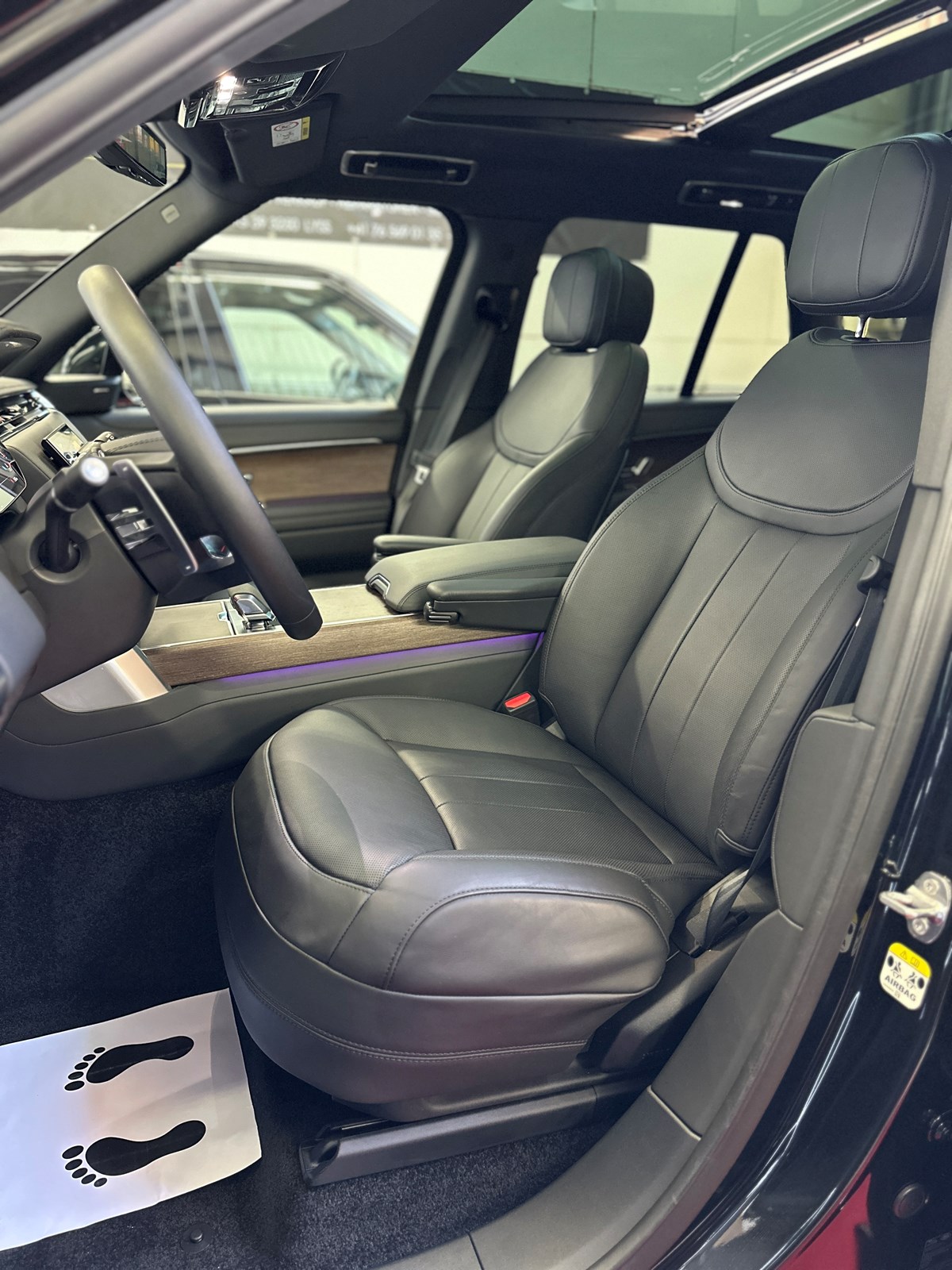 LAND ROVER Range Rover D300 3.0D I6 MHEV Autobiography Automatic-image-21