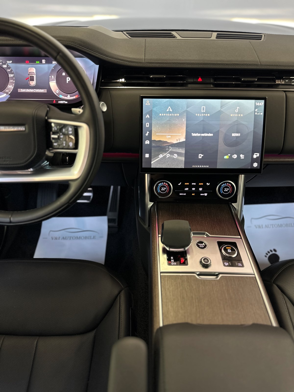 LAND ROVER Range Rover D300 3.0D I6 MHEV Autobiography Automatic-image-17