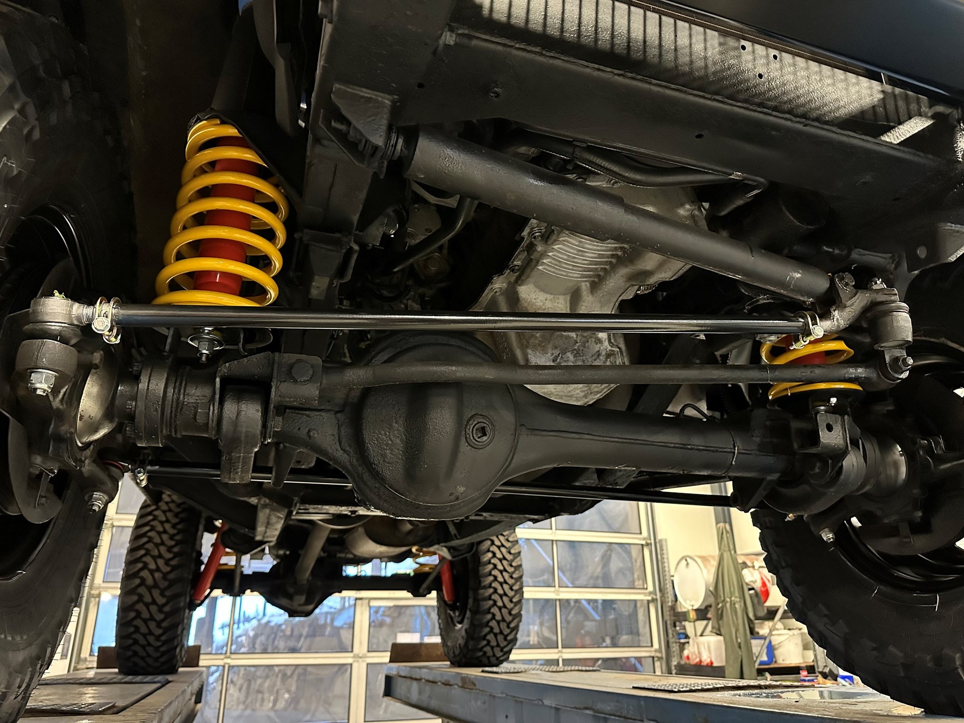 LAND ROVER Defender 110 CSW 2.5 Td5-image-15