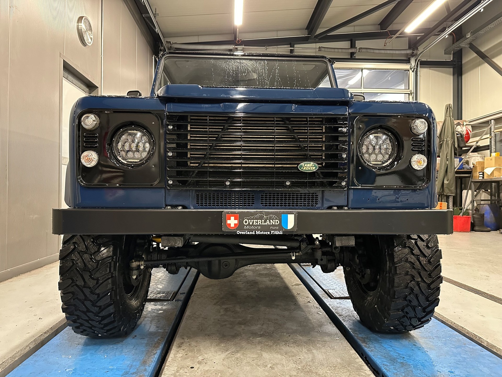 LAND ROVER Defender 110 CSW 2.5 Td5-image-7