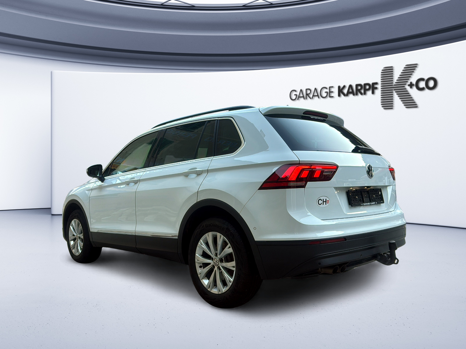 VW Tiguan 2.0 TDI SCR Comfortline 4Motion DSG-image-2