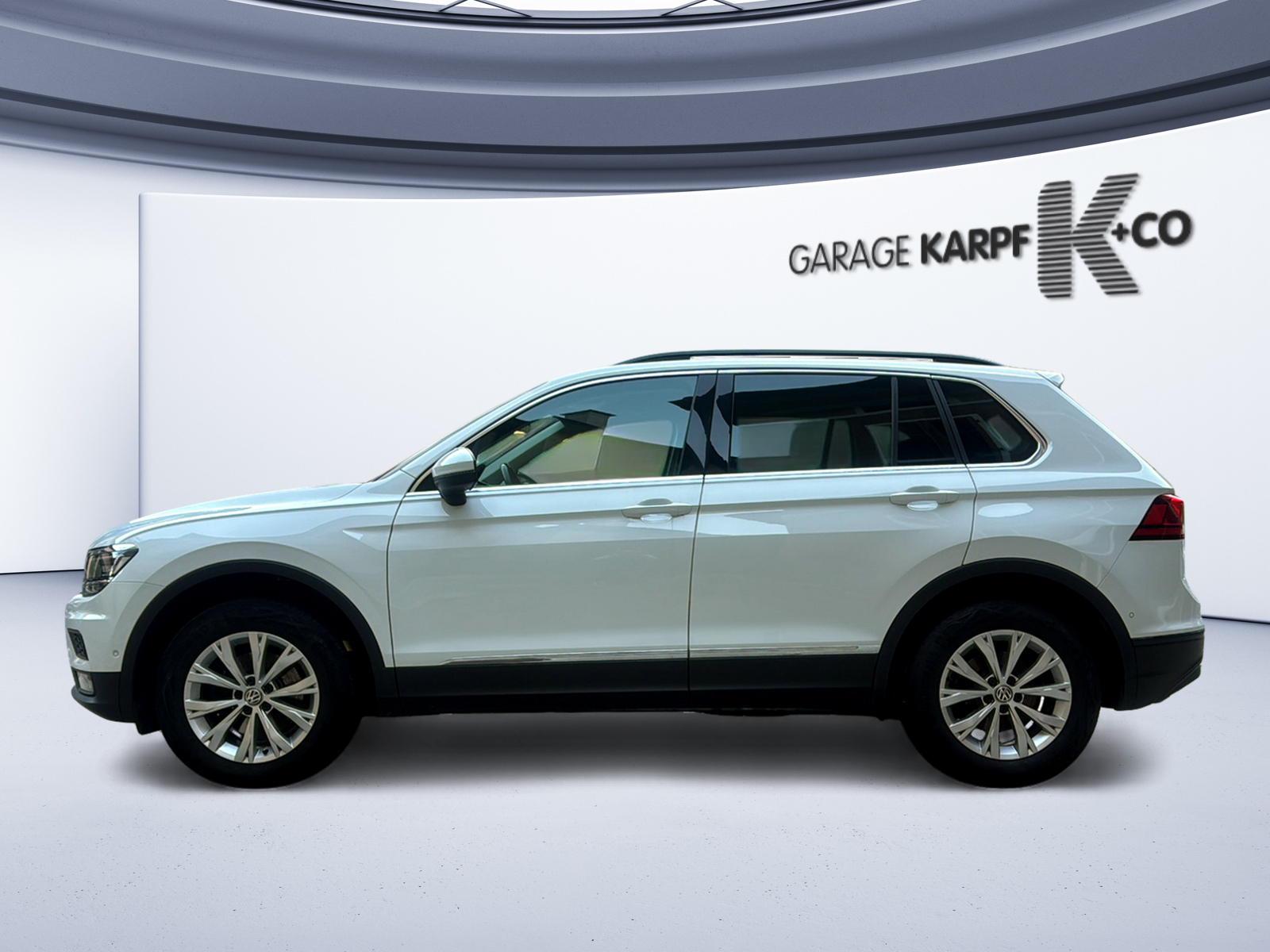 VW Tiguan 2.0 TDI SCR Comfortline 4Motion DSG-image-1