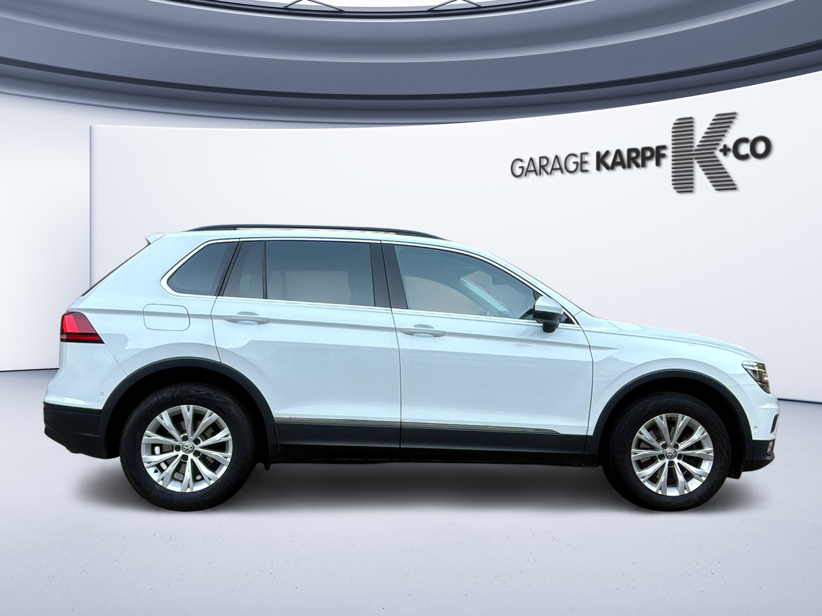 VW Tiguan 2.0 TDI SCR Comfortline 4Motion DSG-image-5