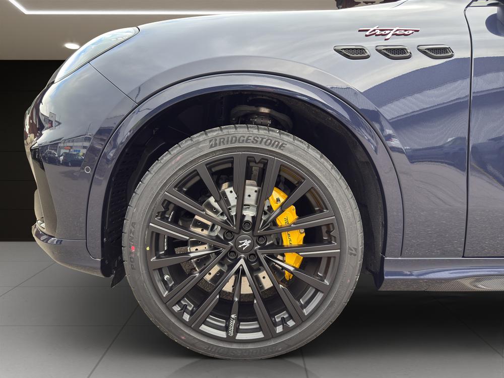 MASERATI Grecale 3.0 V6 Trofeo-image-15