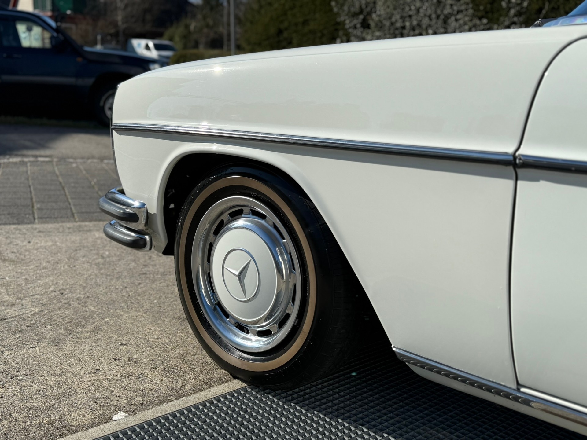 MERCEDES-BENZ 280 E "Strich-8"-image-7