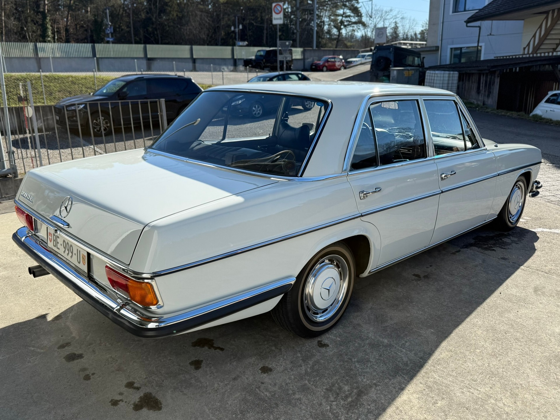 MERCEDES-BENZ 280 E "Strich-8"-image-4