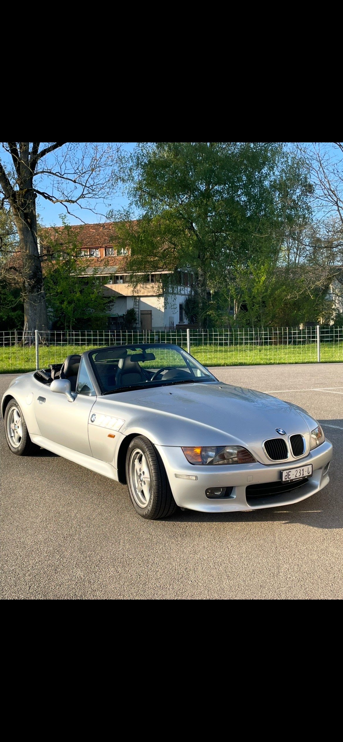 BMW Z3 2.8i Roadster-image-4