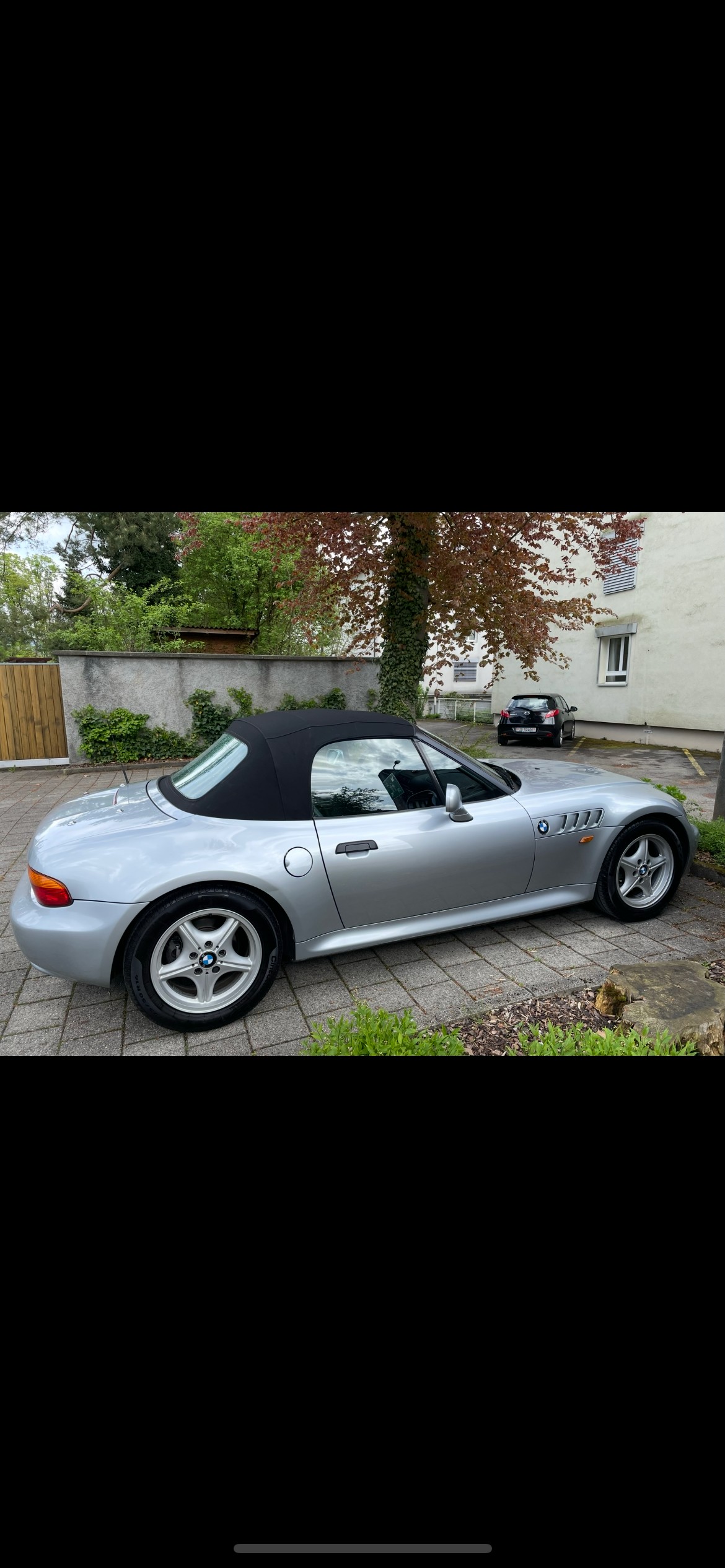 BMW Z3 2.8i Roadster-image-2
