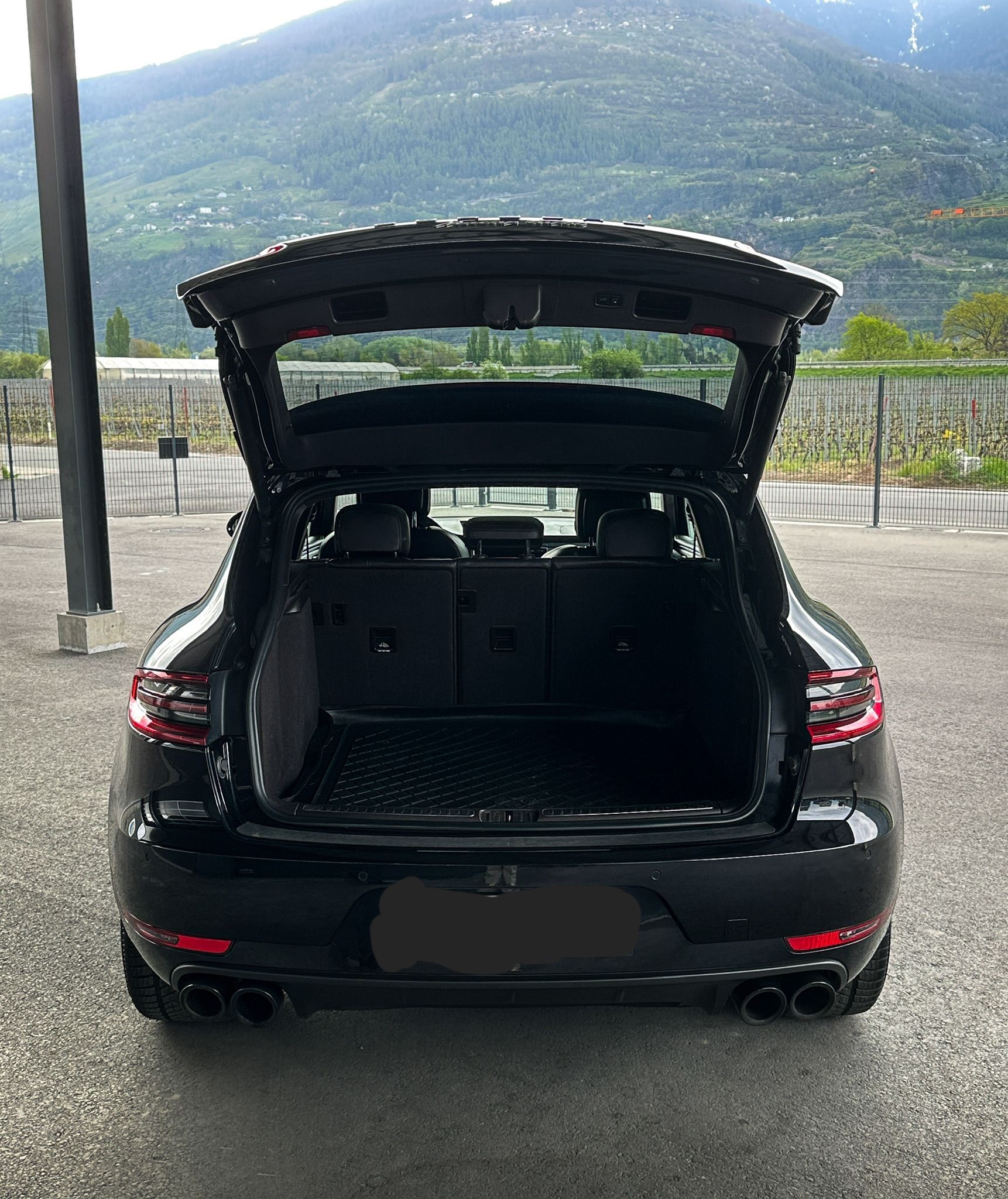 PORSCHE Macan Turbo PDK-image-4