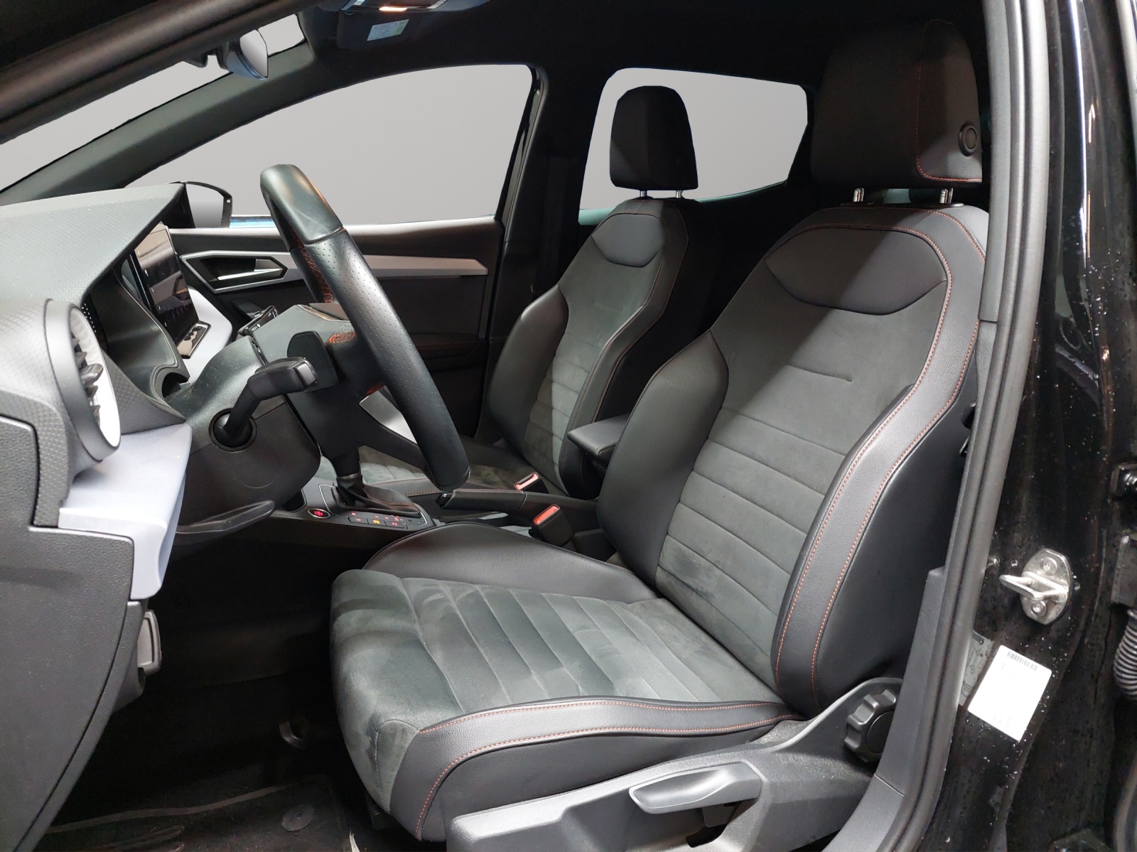SEAT Ibiza 1.0 EcoTSI FR DSG-image-5