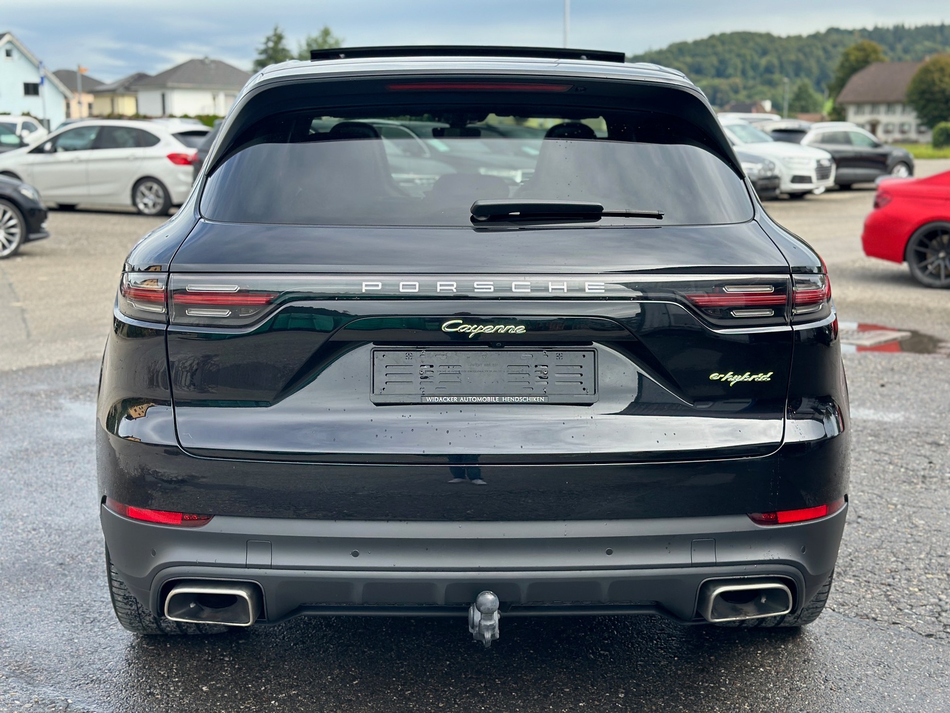 PORSCHE Cayenne E-Hybrid-image-4