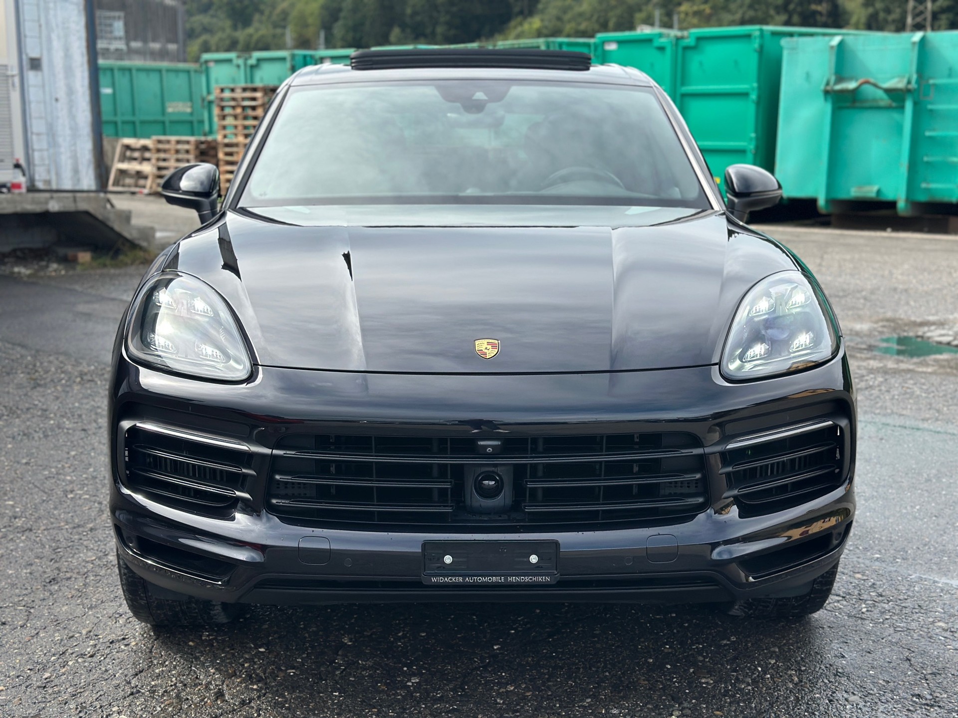PORSCHE Cayenne E-Hybrid-image-1
