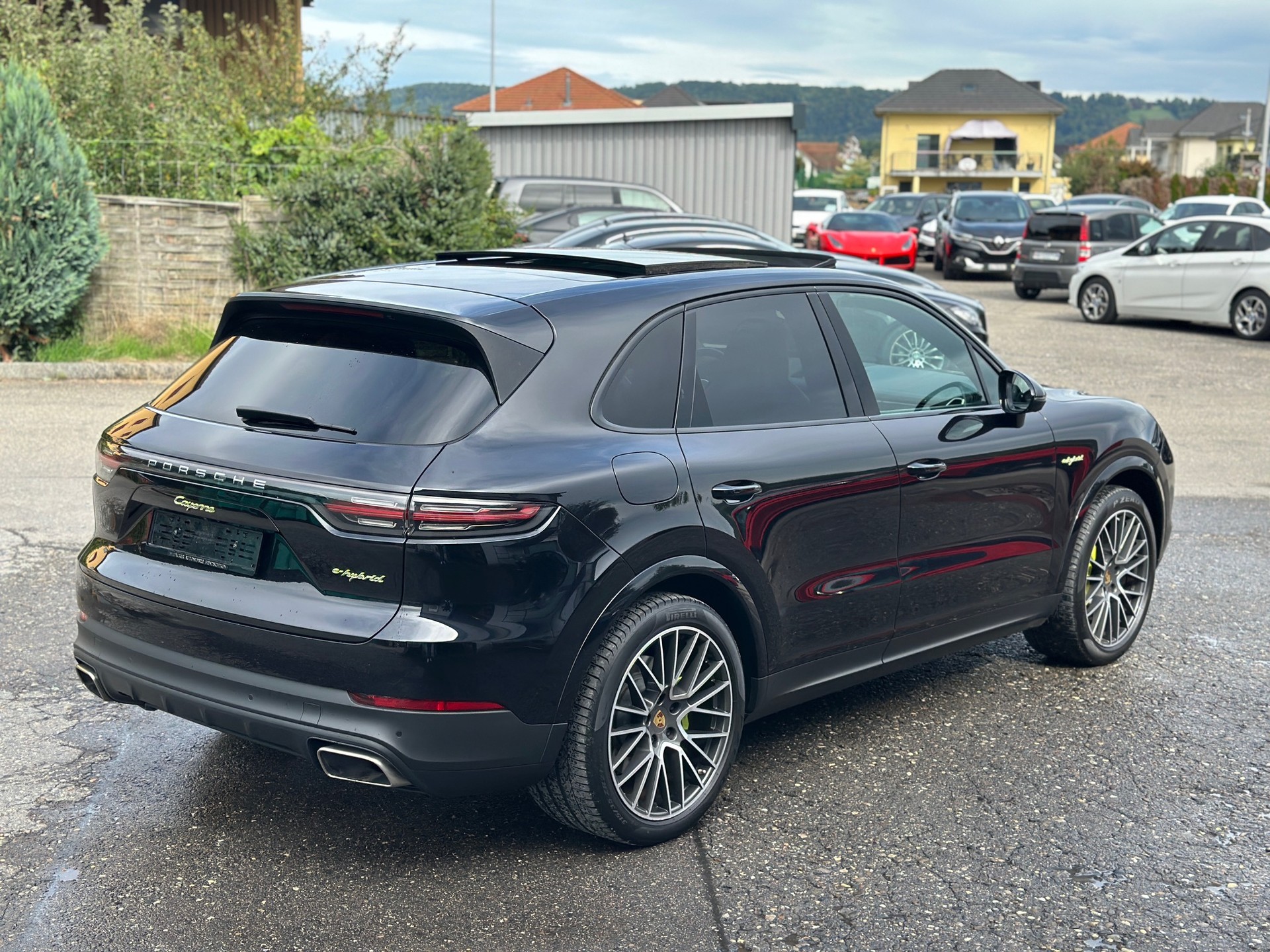 PORSCHE Cayenne E-Hybrid-image-14