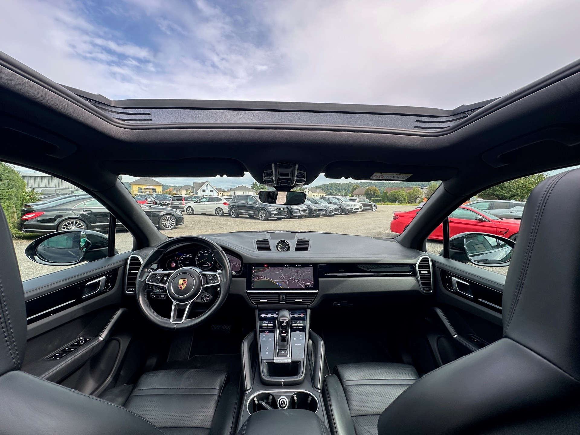 PORSCHE Cayenne E-Hybrid-image-6