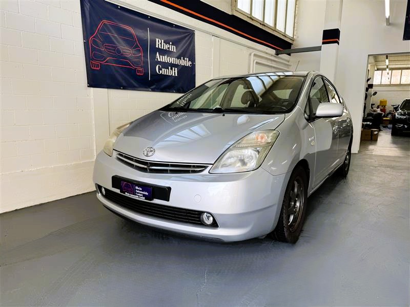TOYOTA Prius 1.5 16V Hybrid Edition-image-0