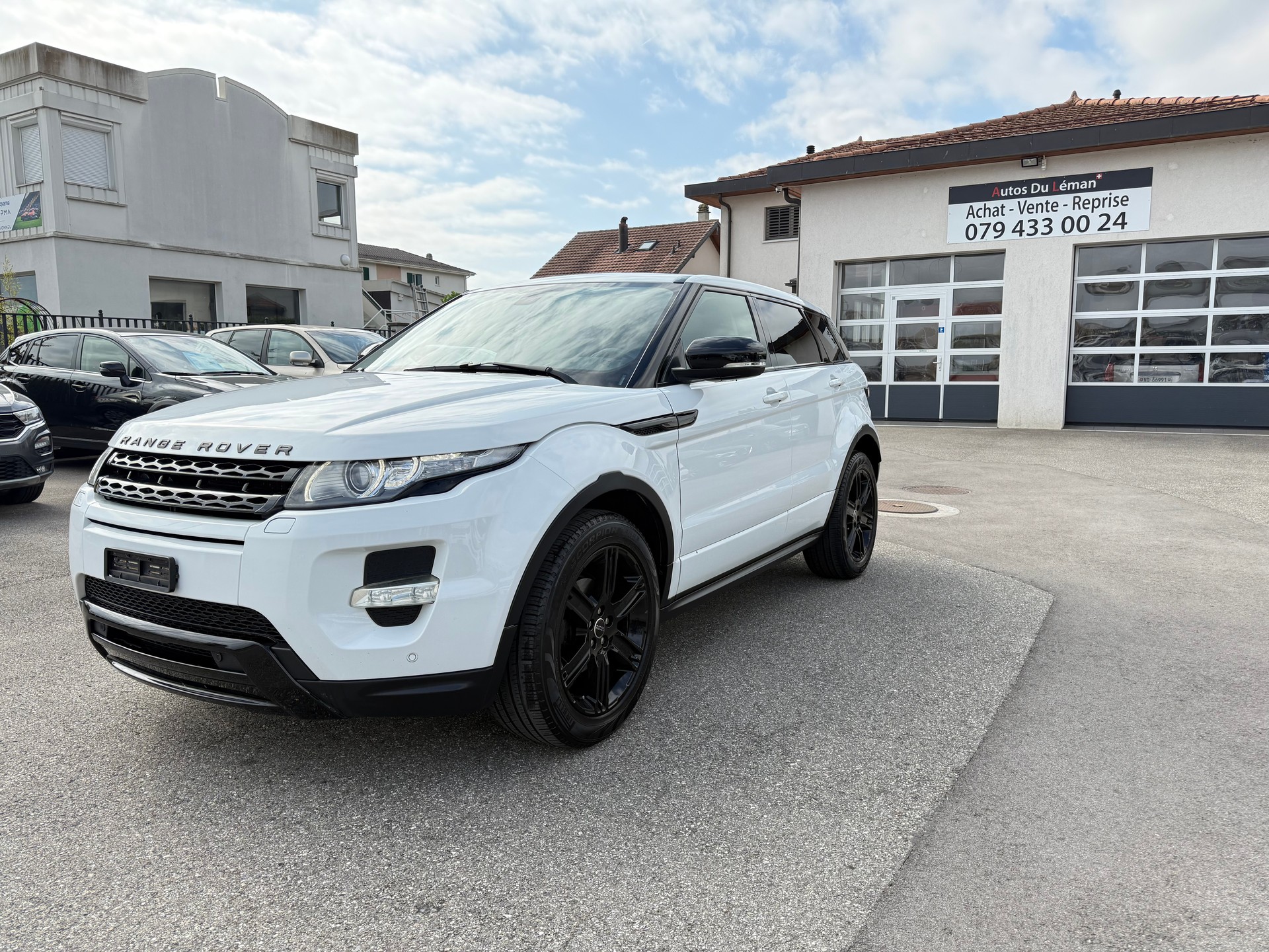 LAND ROVER Range Rover Evoque 2.0 Si4 Dynamic AT6-image-6