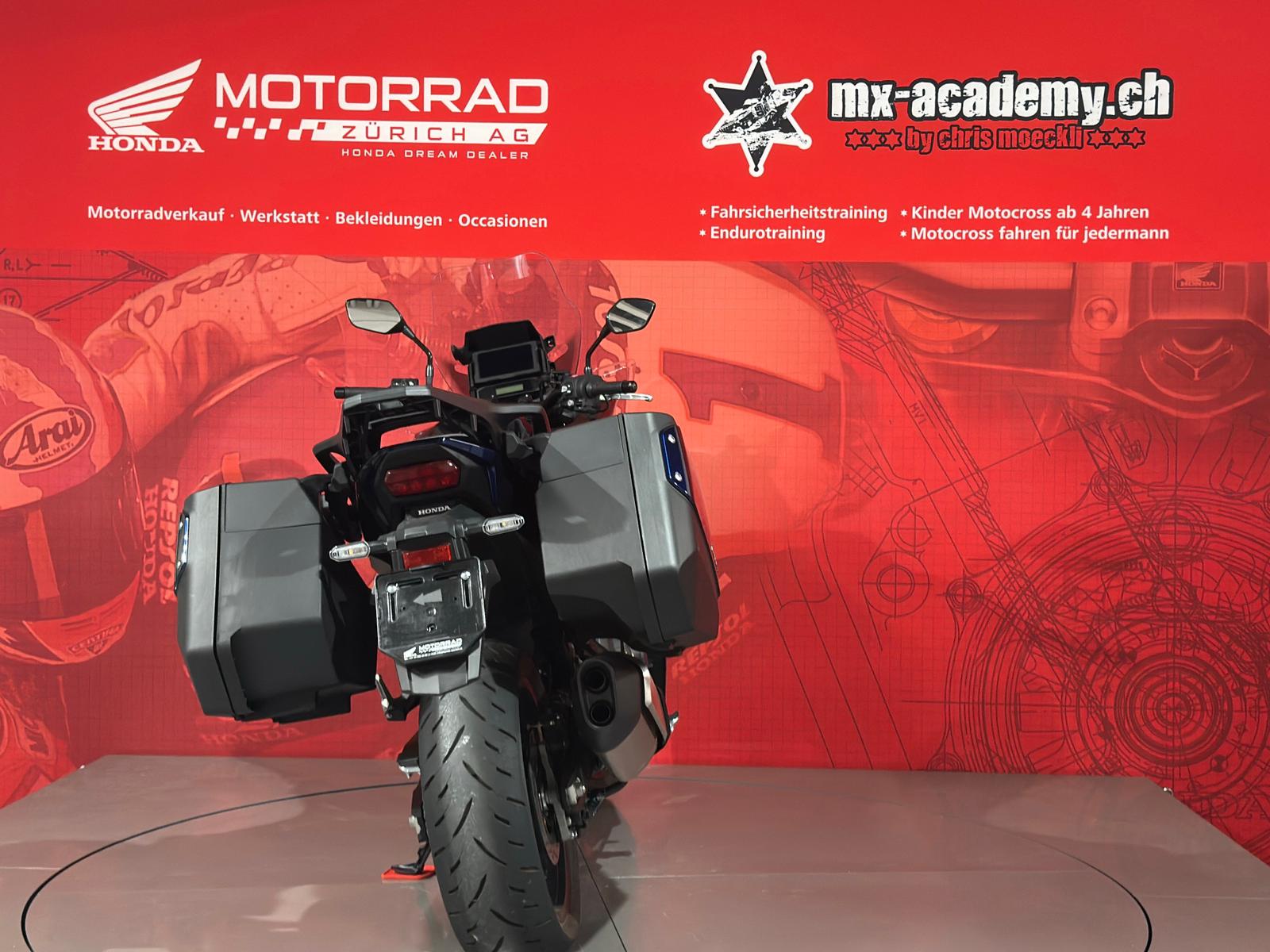 HONDA NT 1100 *DEMO-BIKE*-showroom-element-1