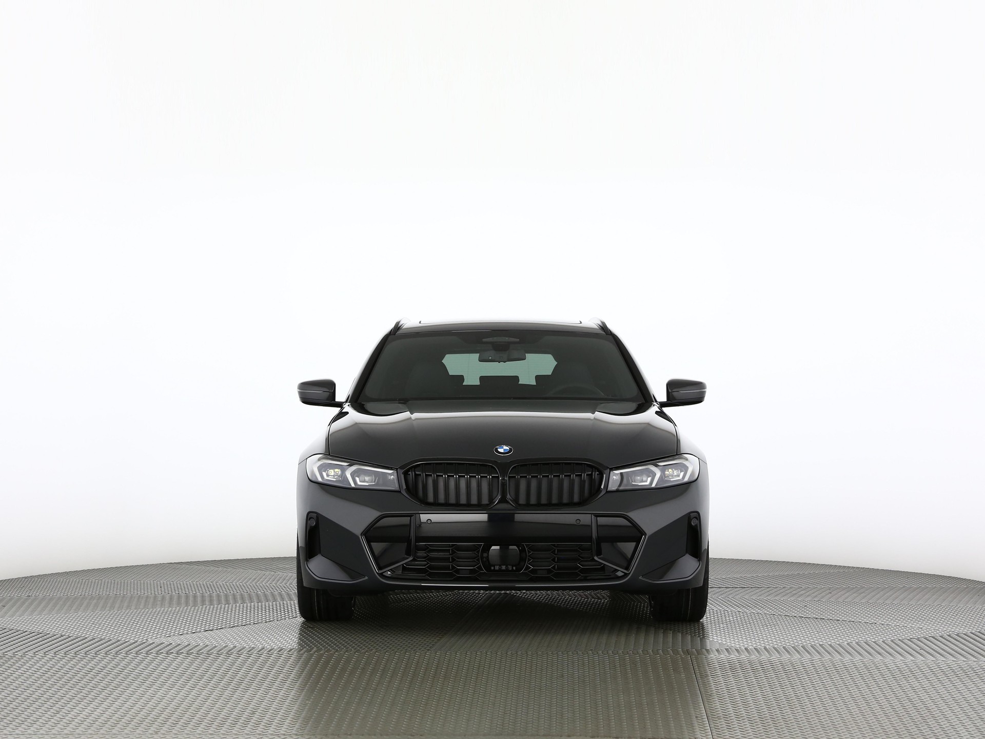 BMW 320d xDrive SAG Touring-image-4