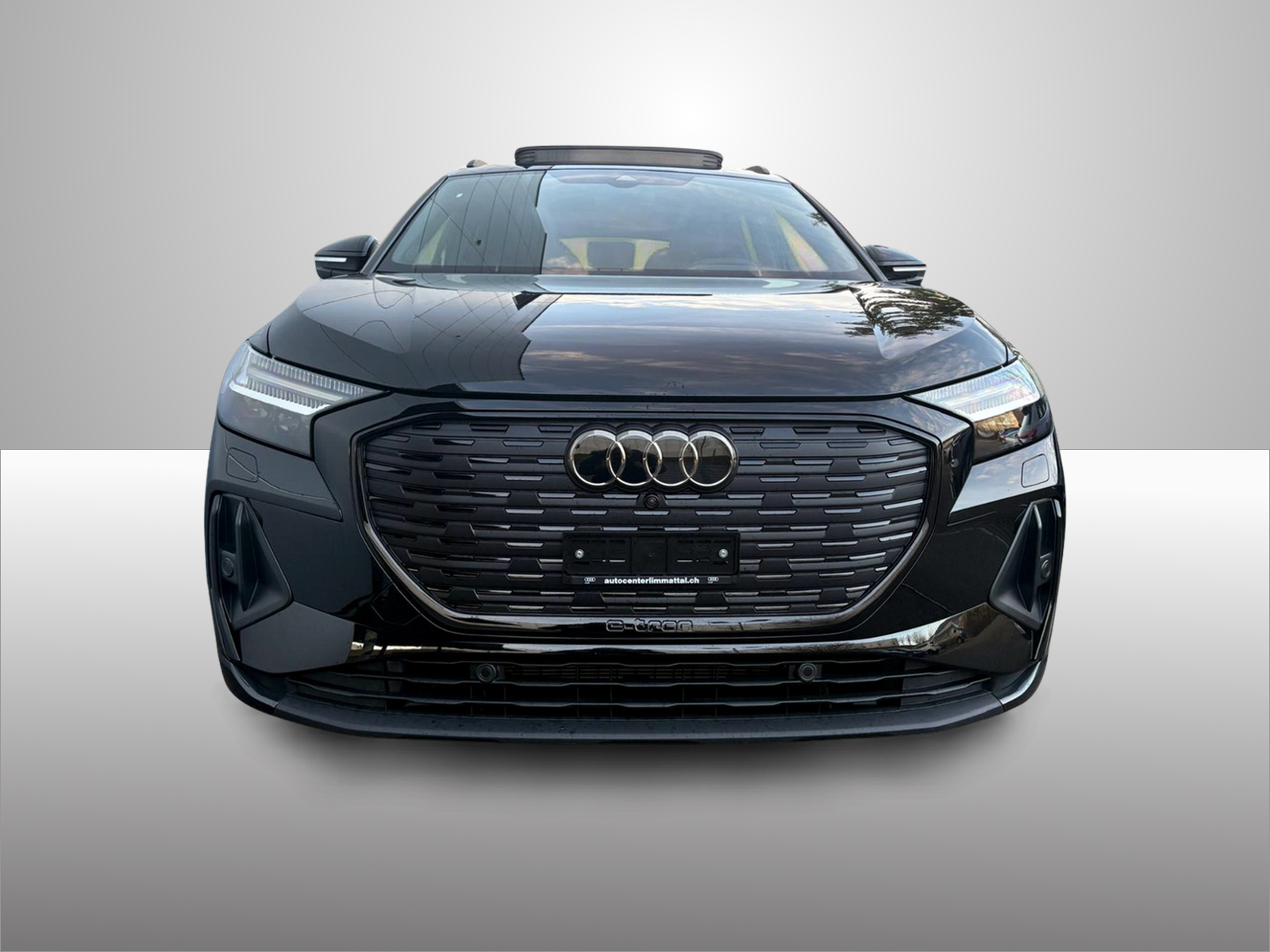 AUDI Q4 e-tron 45 Edition Swiss Ski quattro-image-1