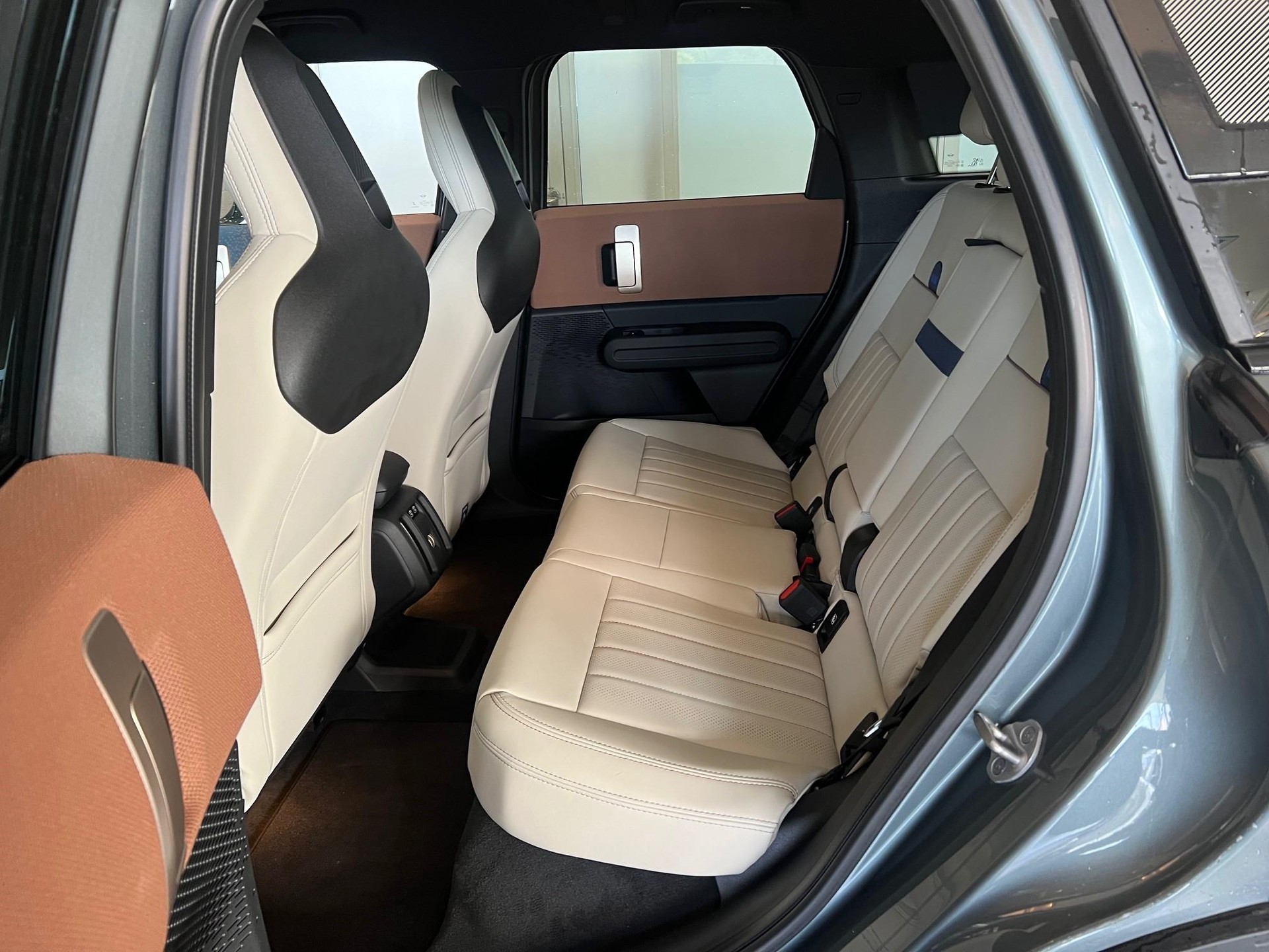 MINI Countryman U25 SE ALL4-image-4