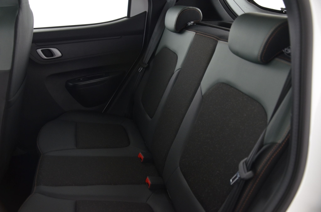 DACIA NEW Spring 27 kWh Extreme *CCS*-image-13