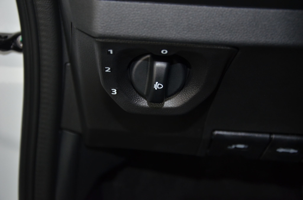 DACIA NEW Spring 27 kWh Extreme *CCS*-image-22