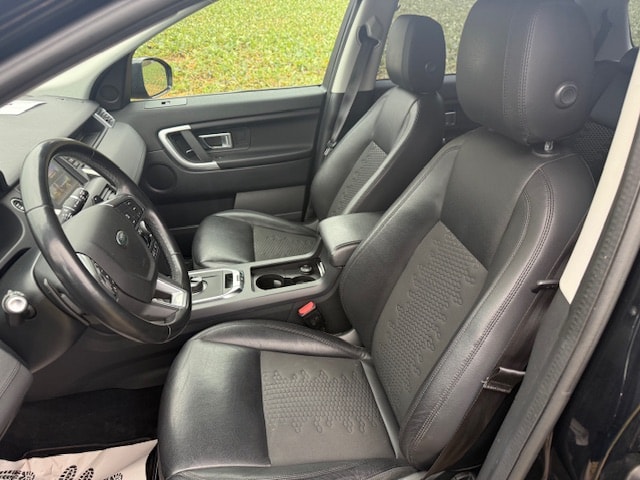 LAND ROVER Discovery Sport 2.0 SD4 SE AT9-image-10