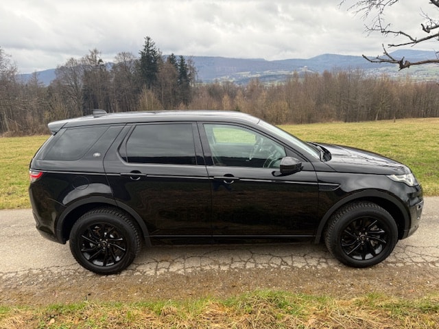 LAND ROVER Discovery Sport 2.0 SD4 SE AT9-showroom-element-2