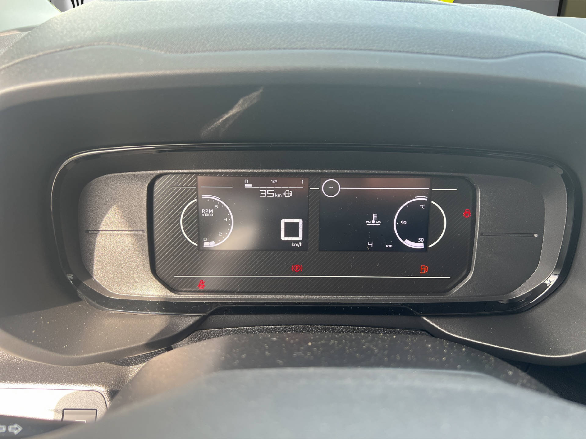 CITROEN Berlingo M 1.2 PureTech 110 Swiss Edition S/S-image-10