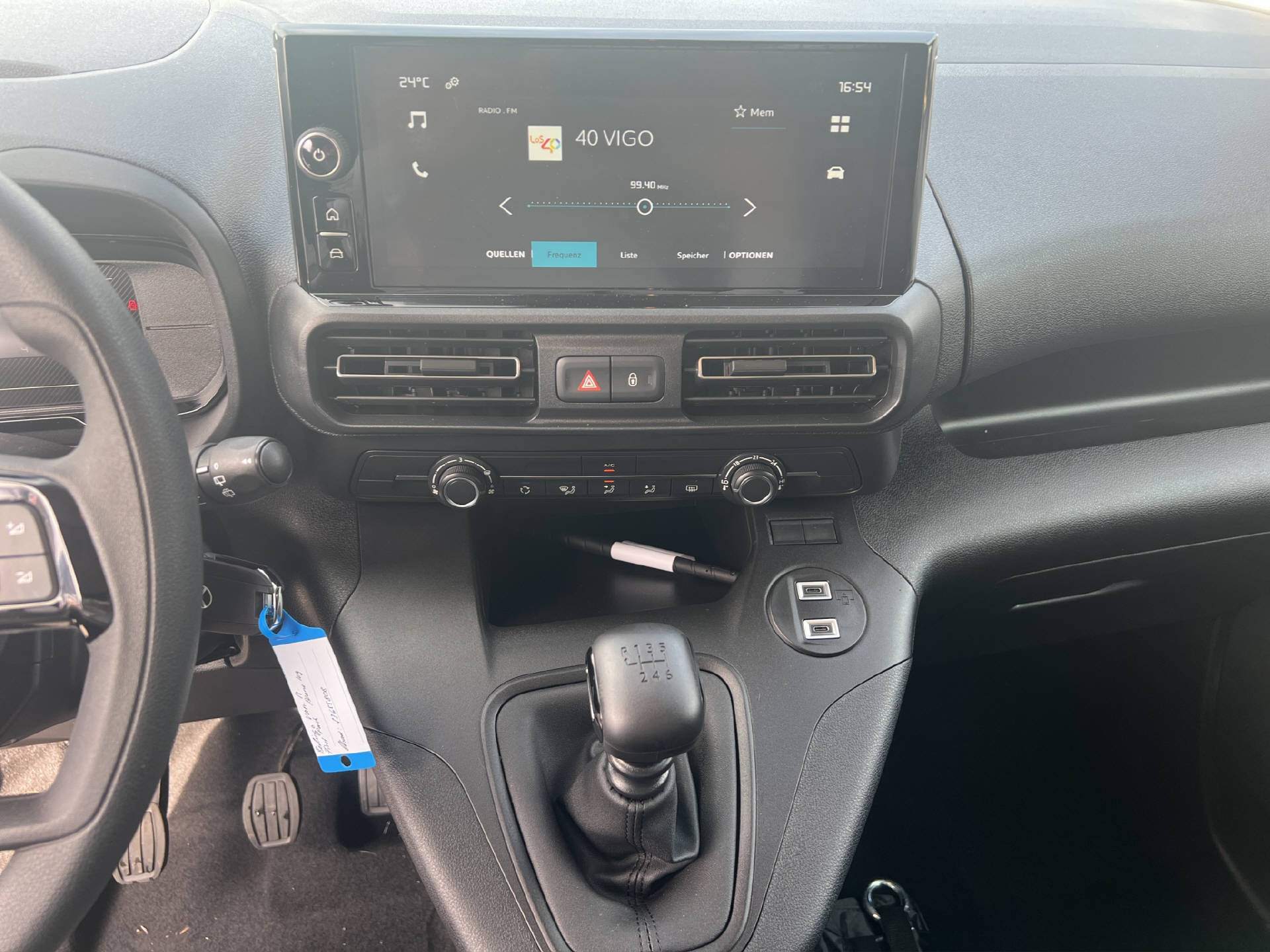 CITROEN Berlingo M 1.2 PureTech 110 Swiss Edition S/S-image-11