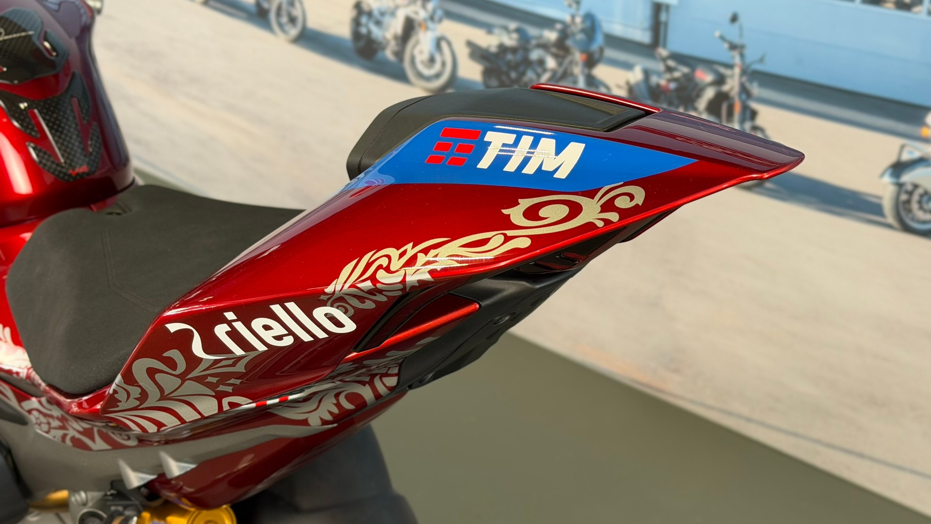 DUCATI PANIGALE V4 S Replica Mugello 2025-image-9