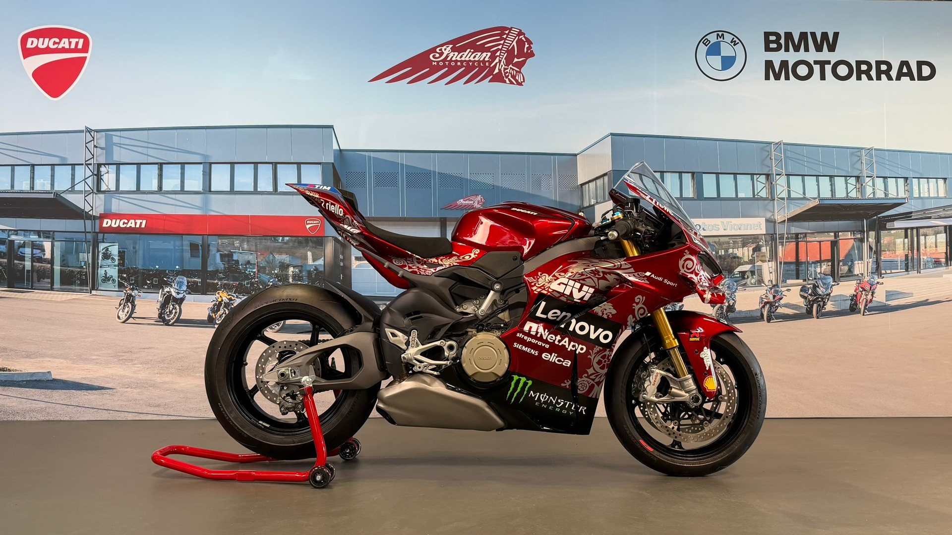 DUCATI PANIGALE V4 S Replica Mugello 2025-image-5