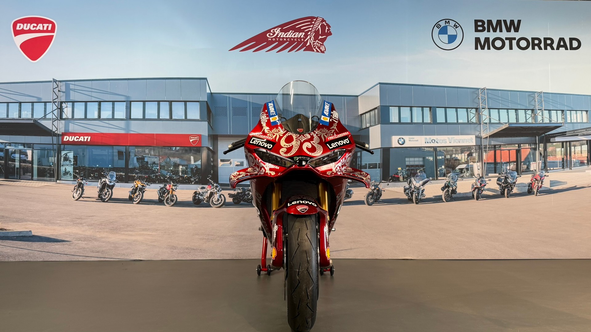 DUCATI PANIGALE V4 S Replica Mugello 2025-showroom-element-1