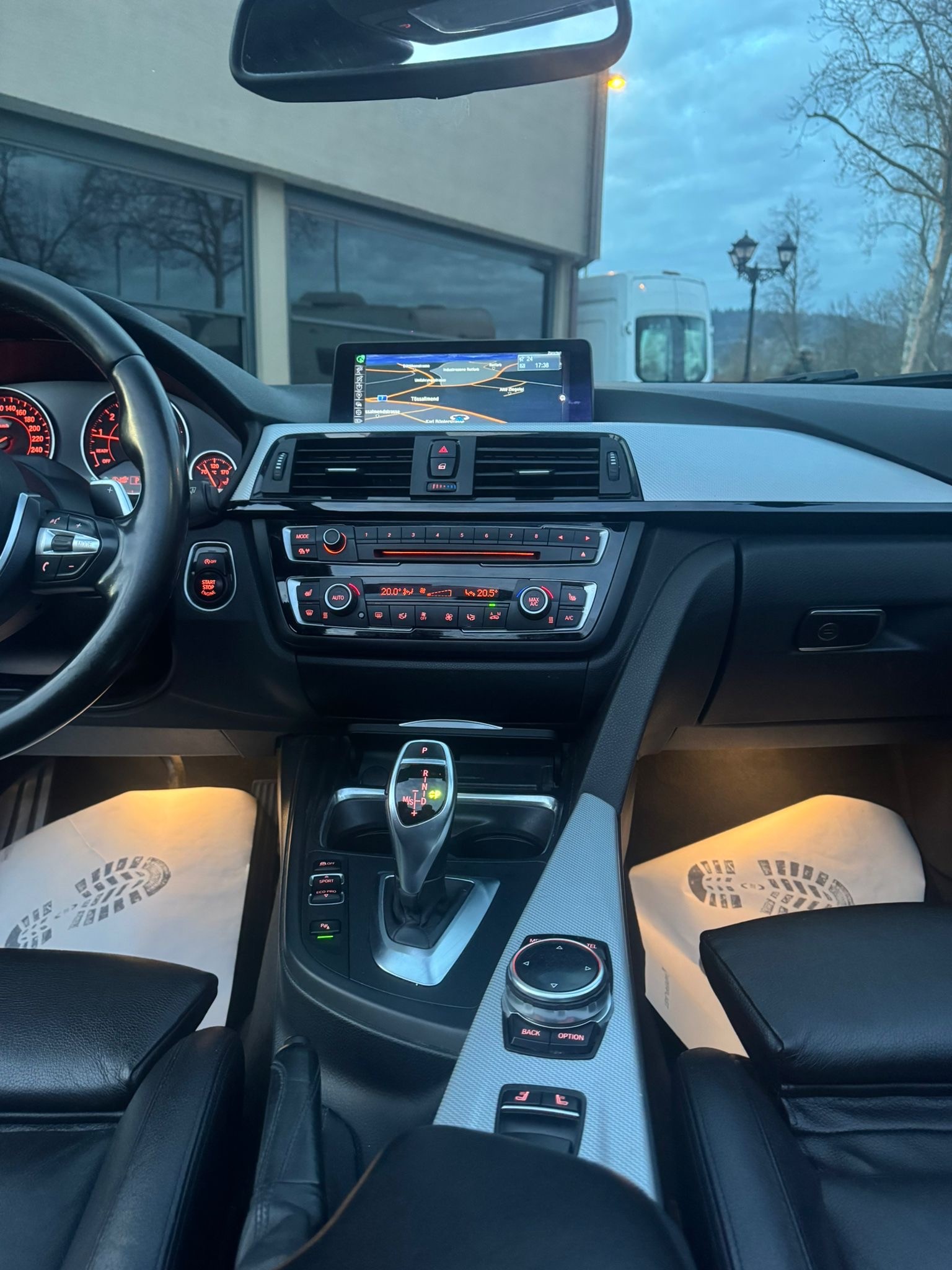 BMW 428i Cabriolet xDrive Sport Line Steptronic-image-11