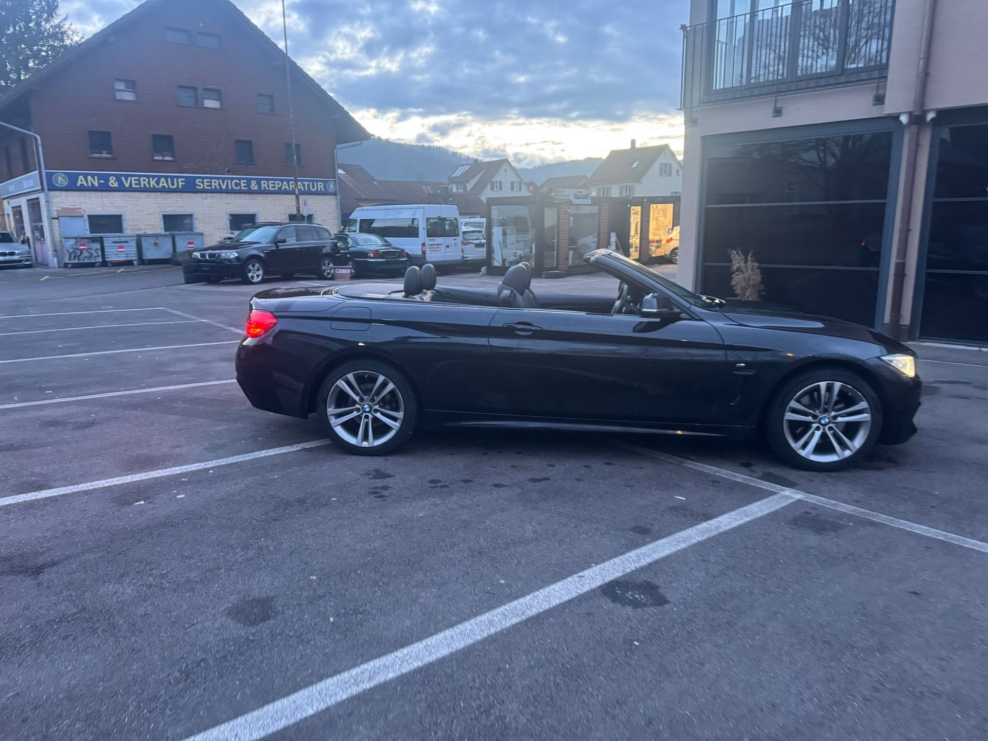 BMW 428i Cabriolet xDrive Sport Line Steptronic-image-4