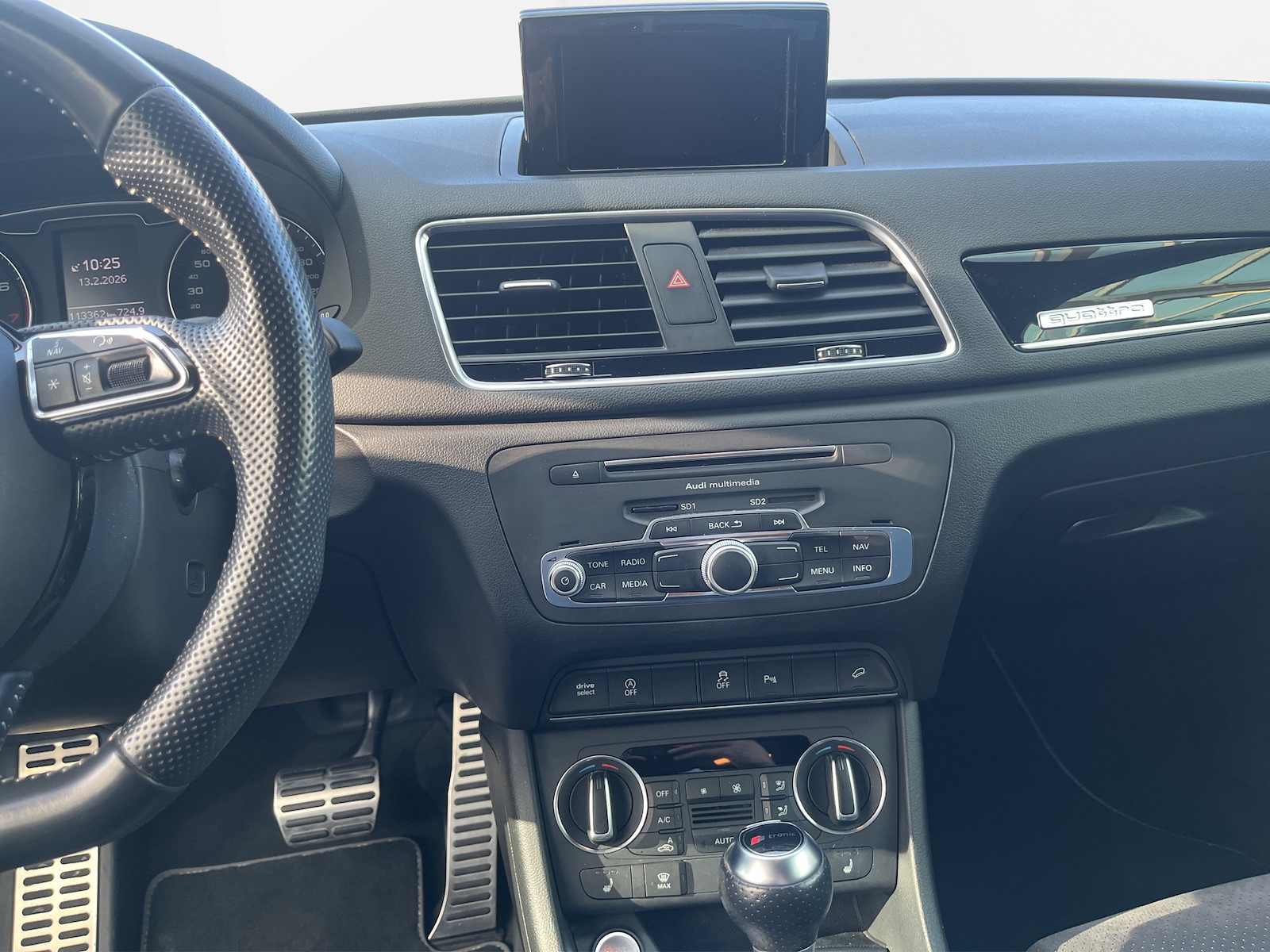 AUDI Q3 2.0 TFSI Sport quattro S-Tr.-image-14
