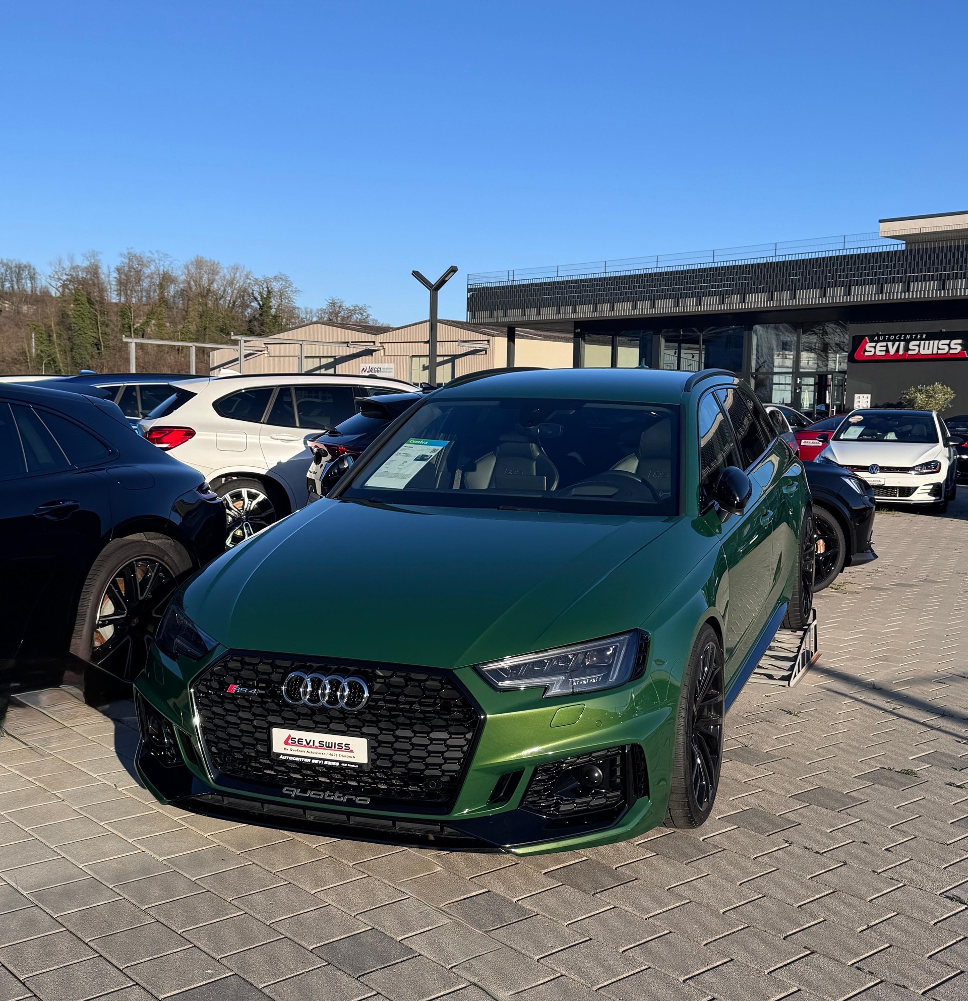 AUDI RS4 Avant 2.9 TFSI quattro tiptronic*Ab MFK,1 Jahr oder 20'000km Garantie*-image-22